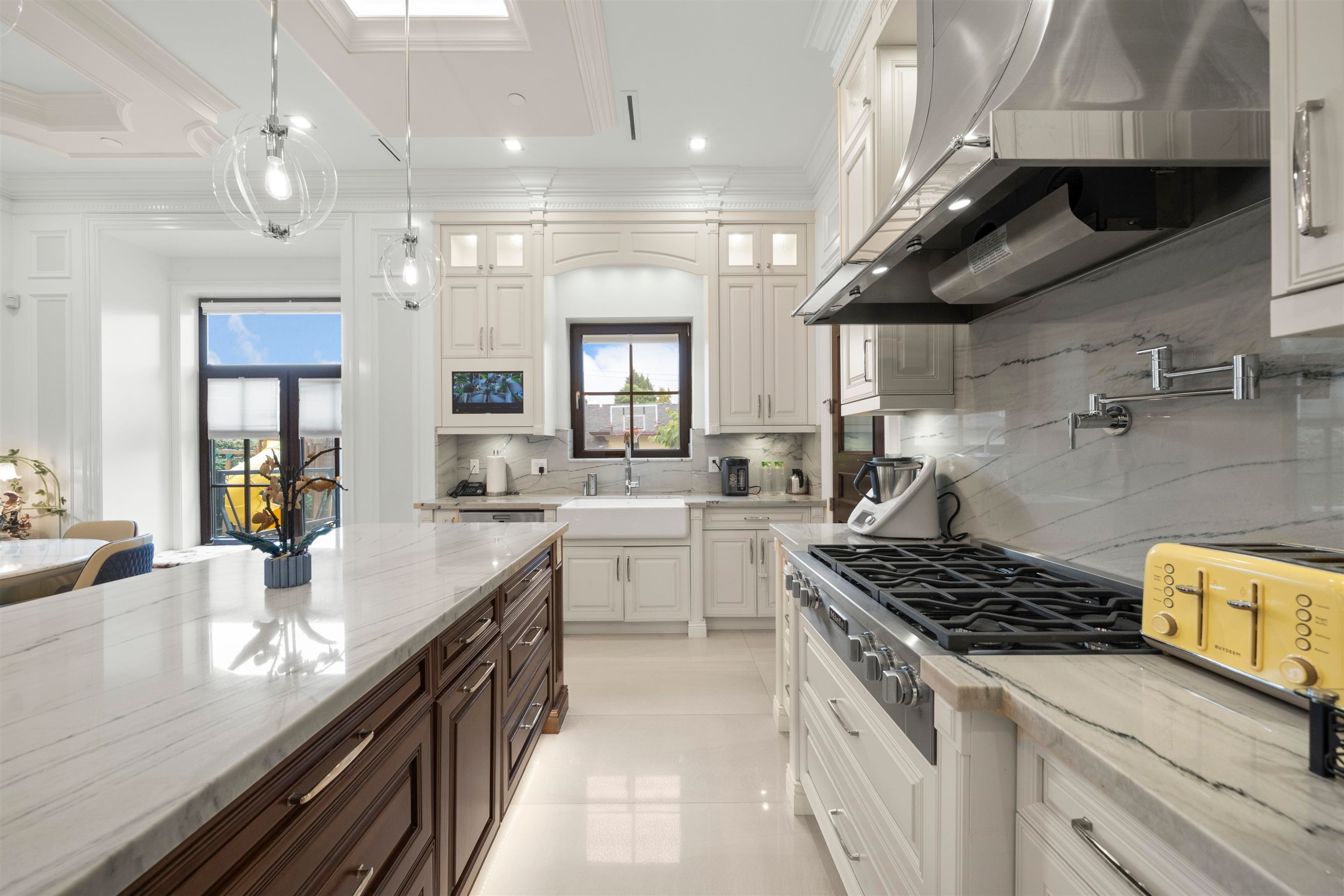 5828 Hudson Street, Vancouver, BC