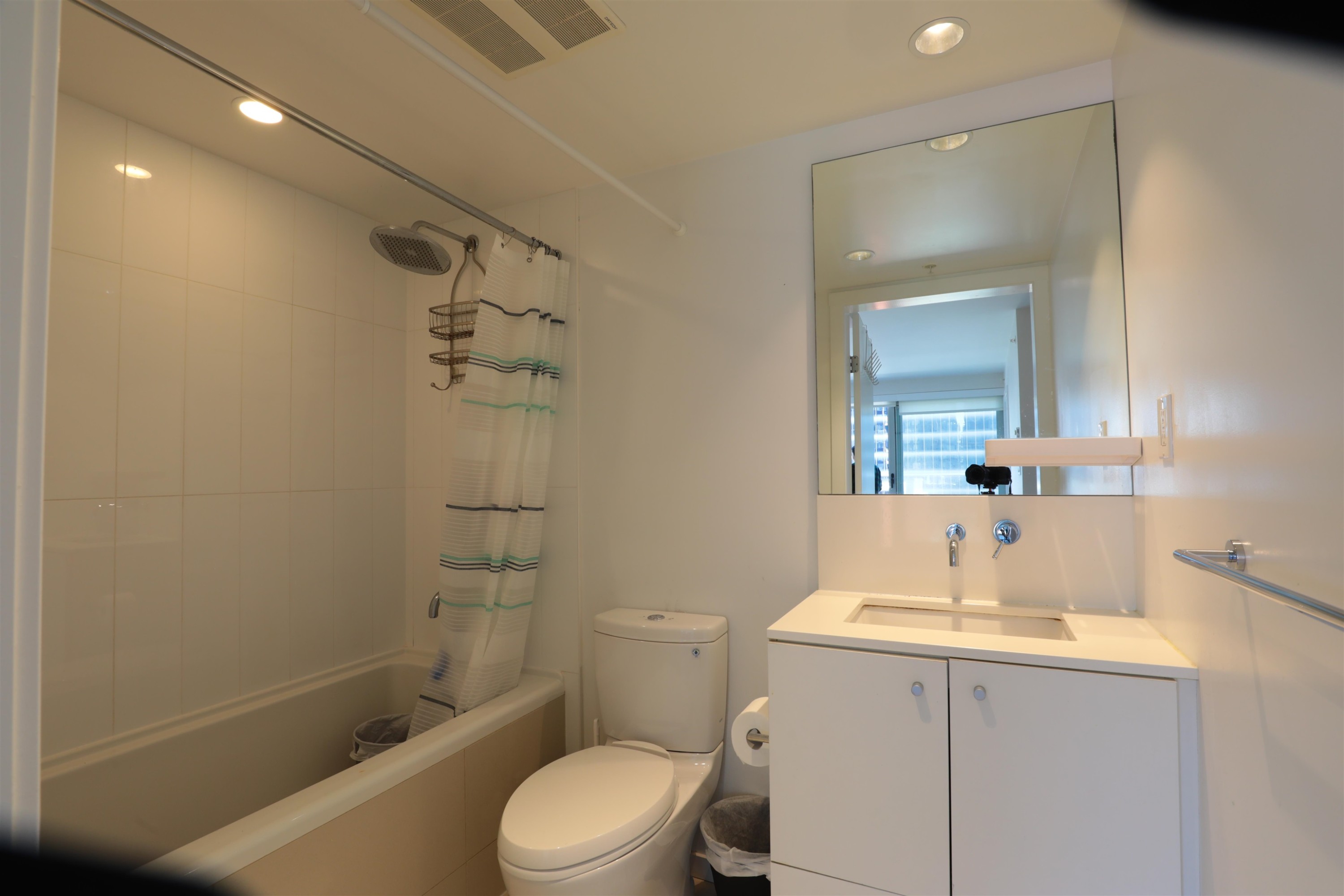 908-999 Seymour Street, Vancouver, BC