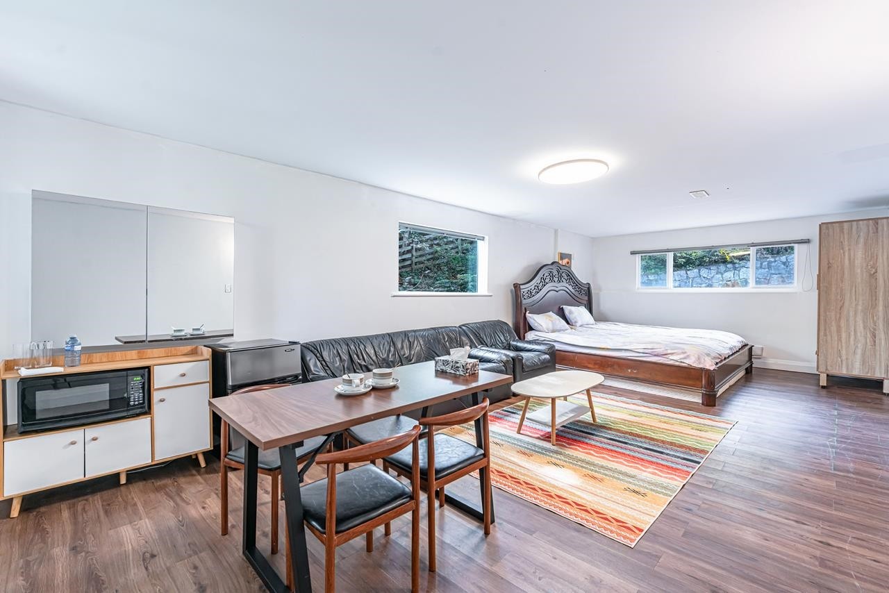 520 Ballantree Place, West Vancouver, BC