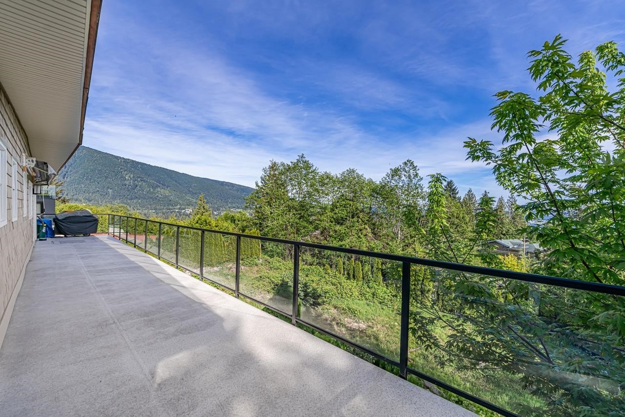 520 Ballantree Place, West Vancouver, BC