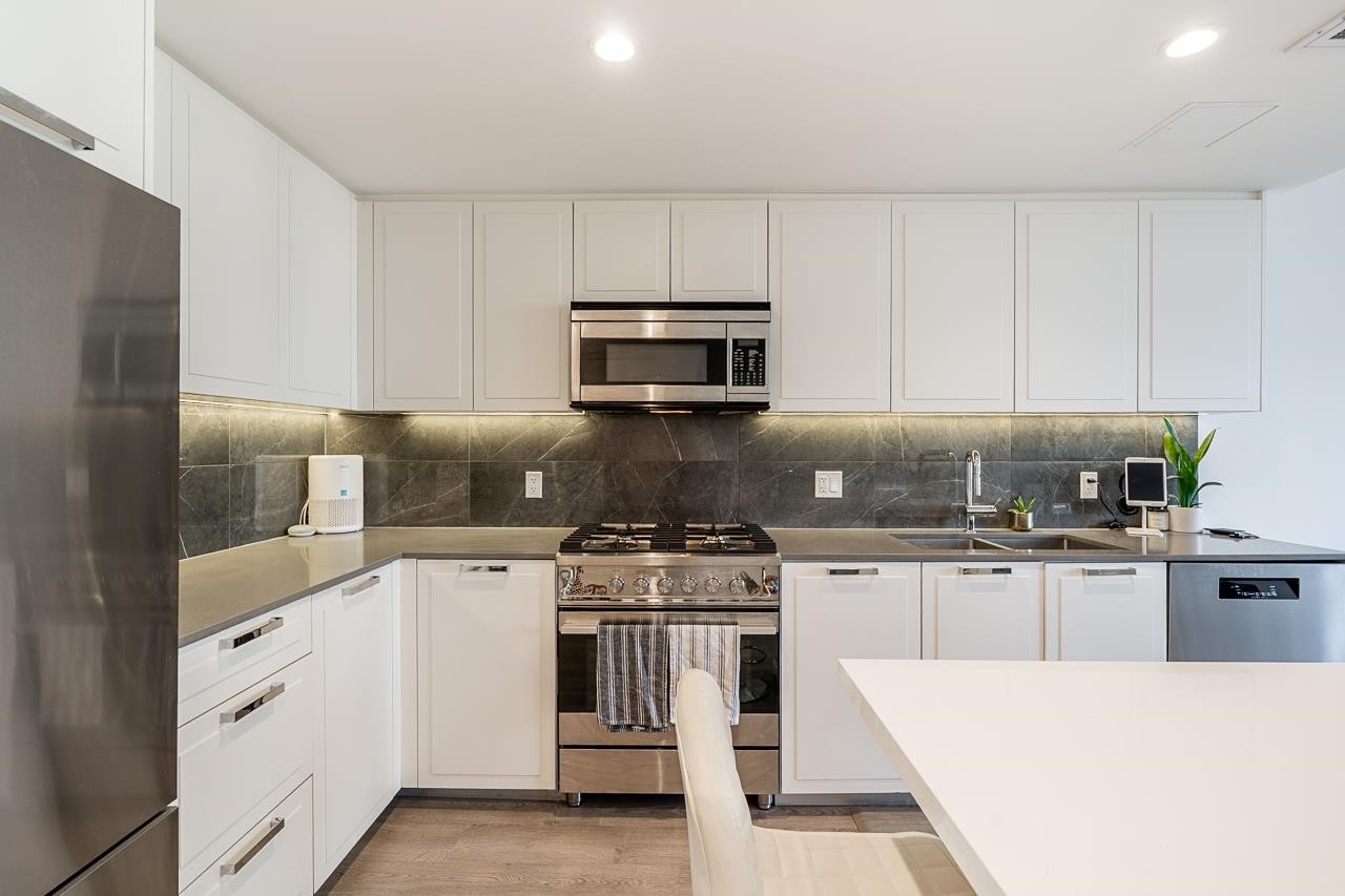 1406-1471 Hunter Street, North Vancouver, BC