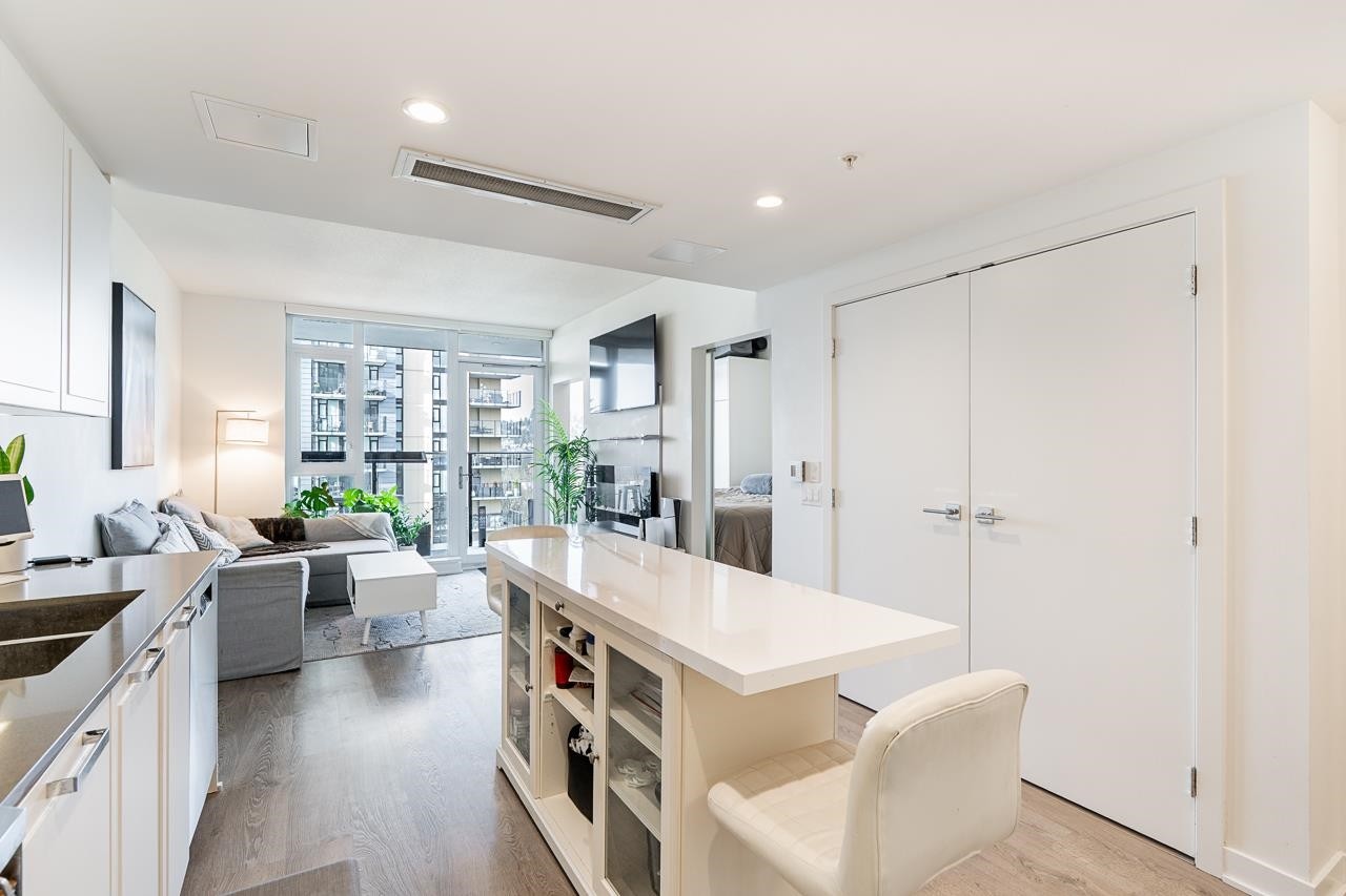 1406-1471 Hunter Street, North Vancouver, BC