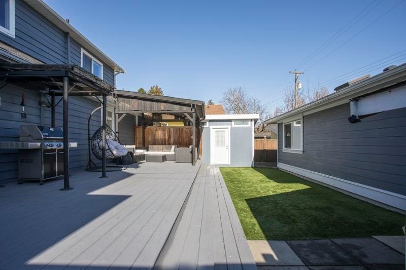 300 Douglas Crescent, Richmond, BC