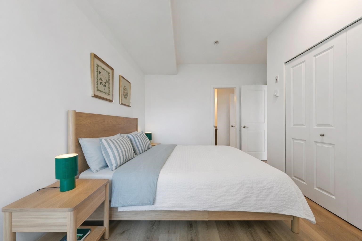 206-688 17Th Avenue E, Vancouver, BC