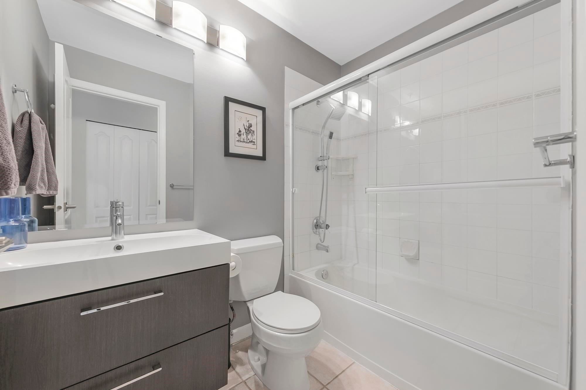 907-1177 Hornby Street, Vancouver, BC