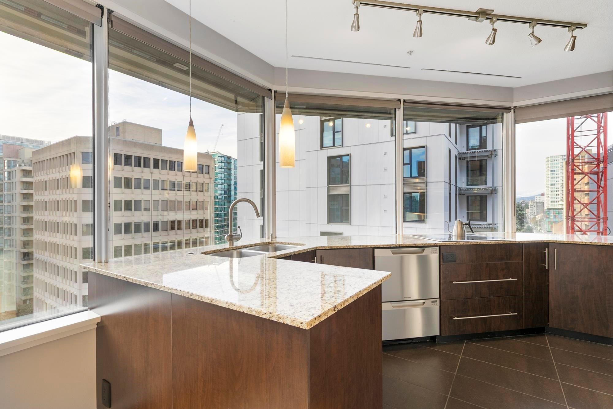 907-1177 Hornby Street, Vancouver, BC