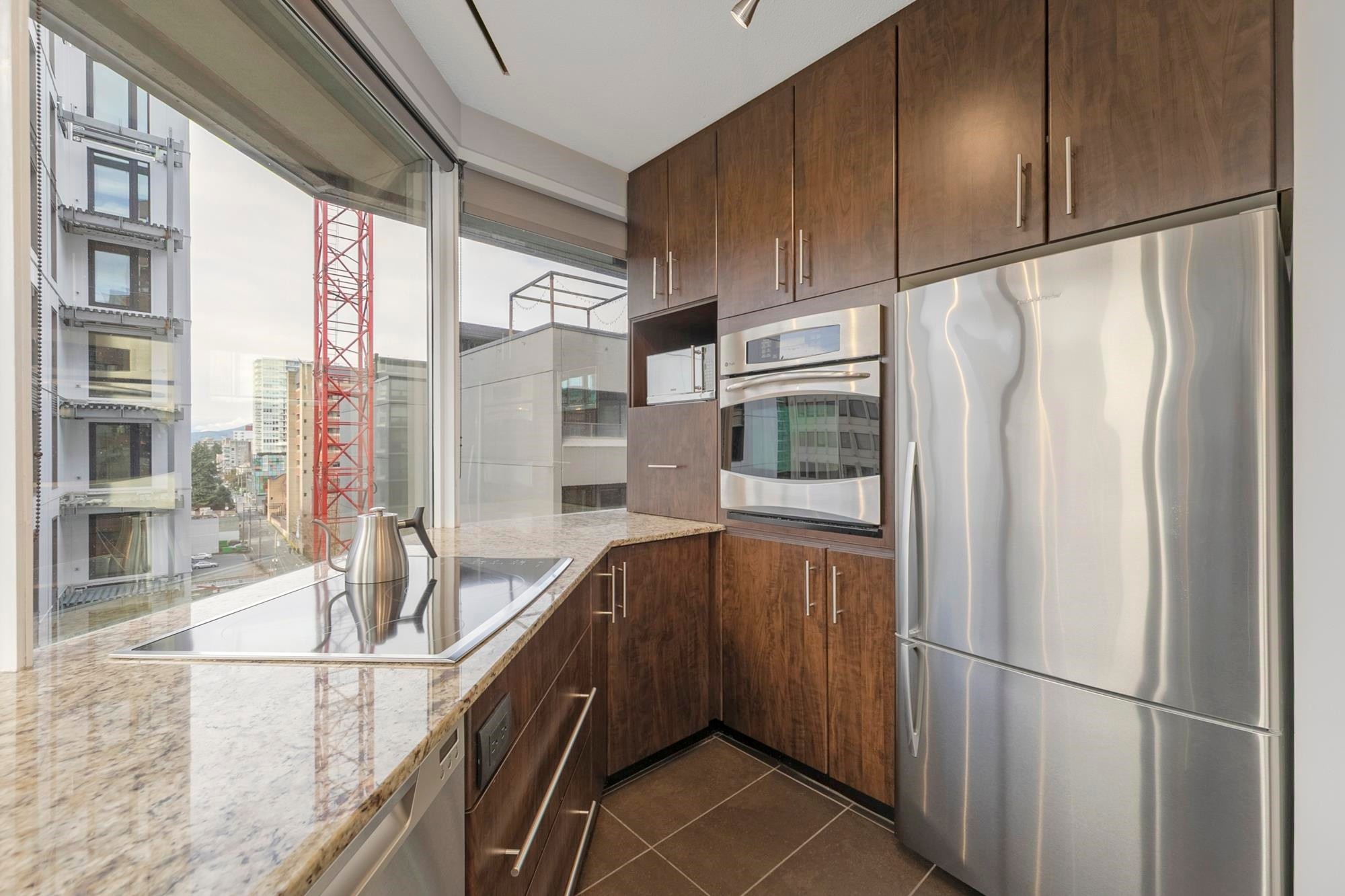 907-1177 Hornby Street, Vancouver, BC