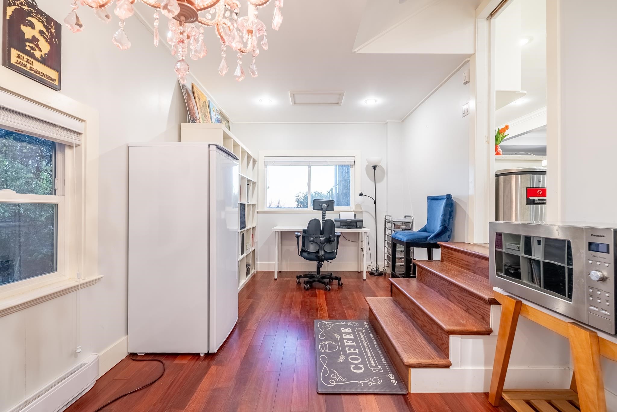 1275 Keith Road W, North Vancouver, BC