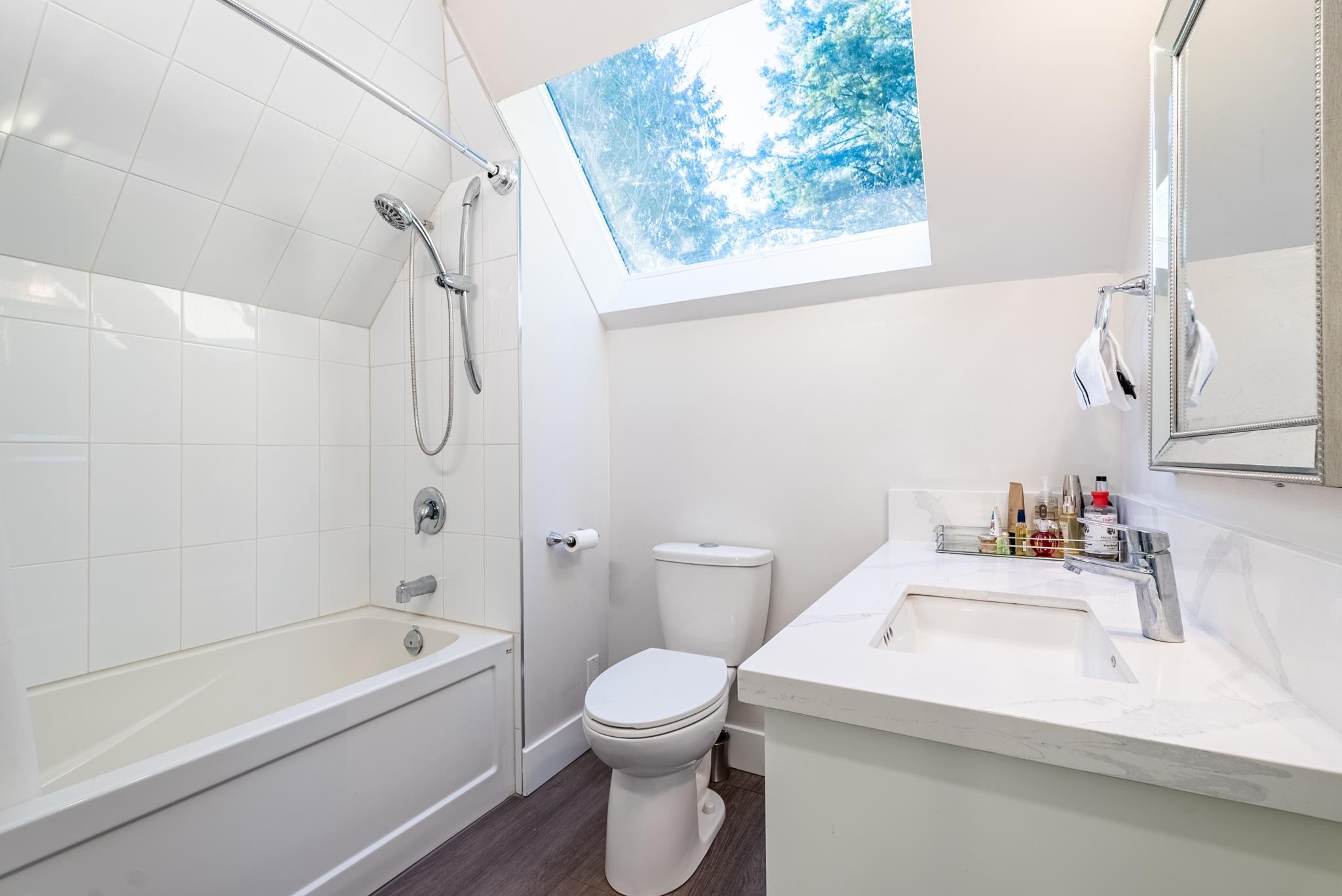 1275 Keith Road W, North Vancouver, BC