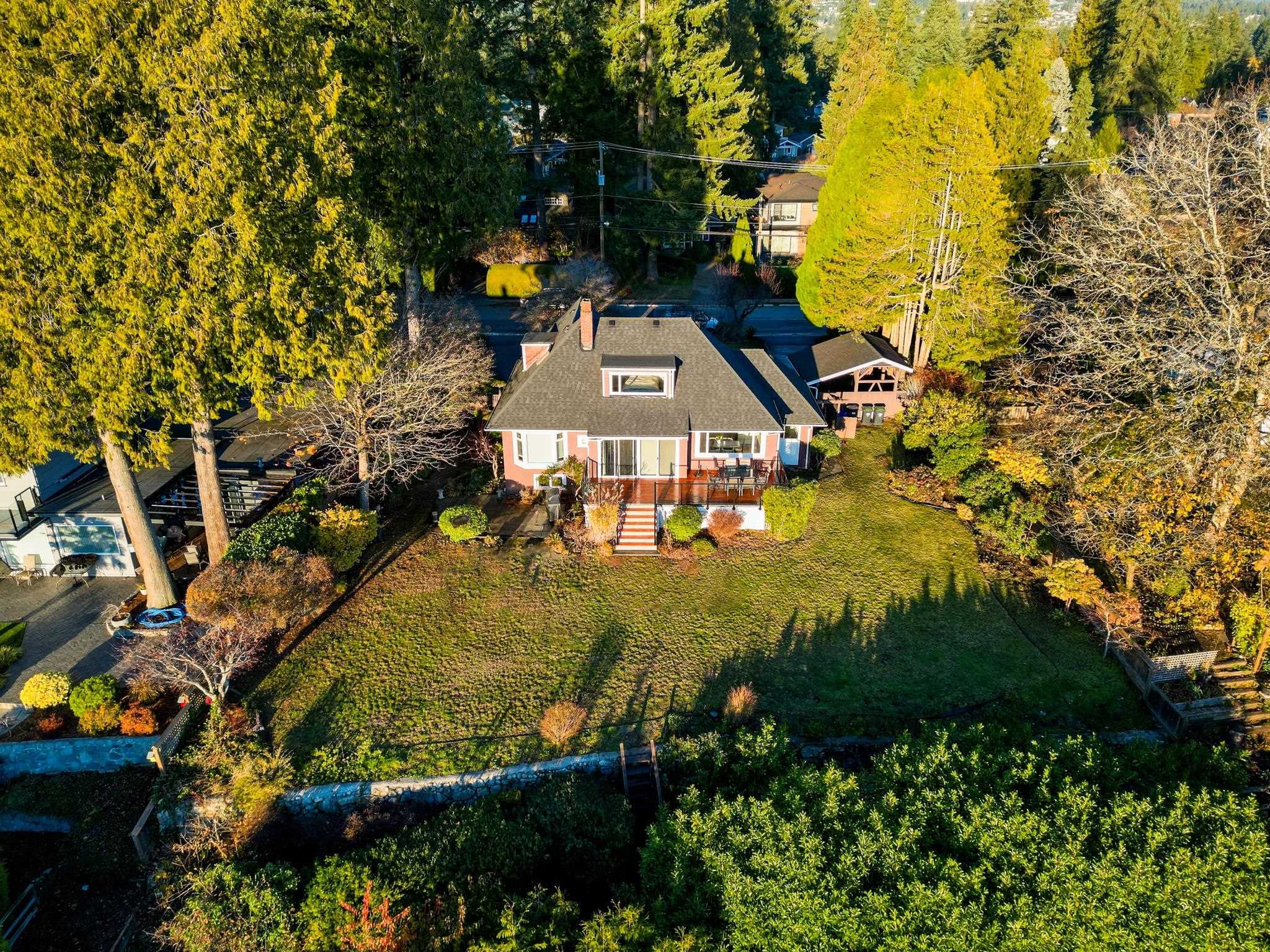 1275 Keith Road W, North Vancouver, BC