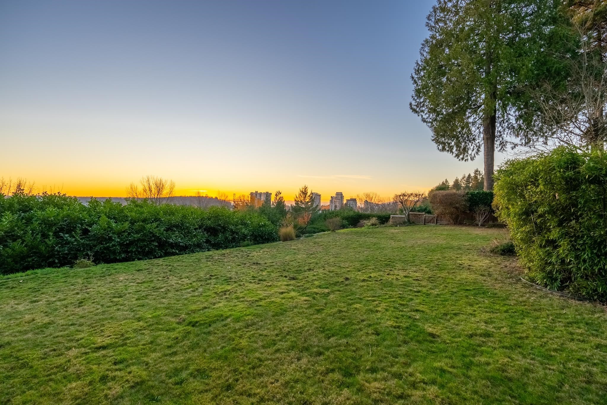 1275 Keith Road W, North Vancouver, BC