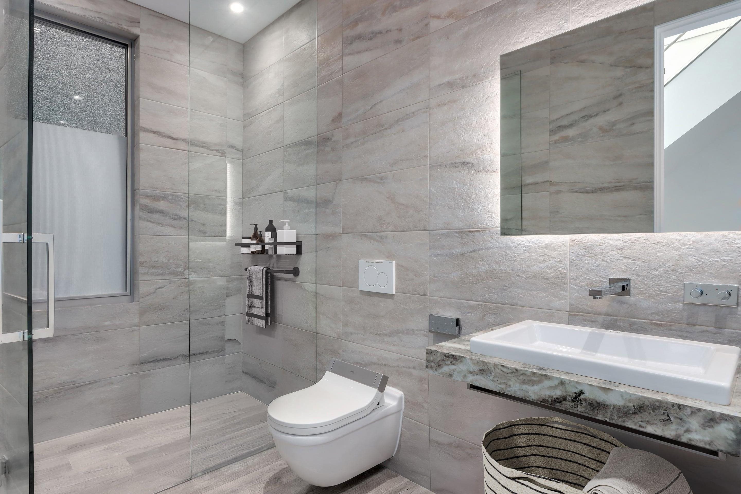 4368 15Th Avenue W, Vancouver, BC