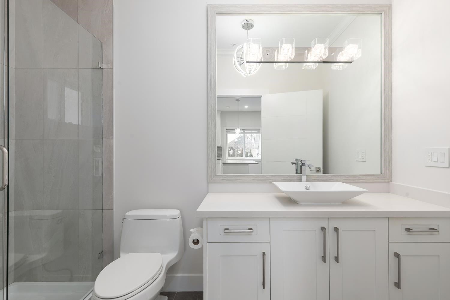 2255 35Th Avenue E, Vancouver, BC