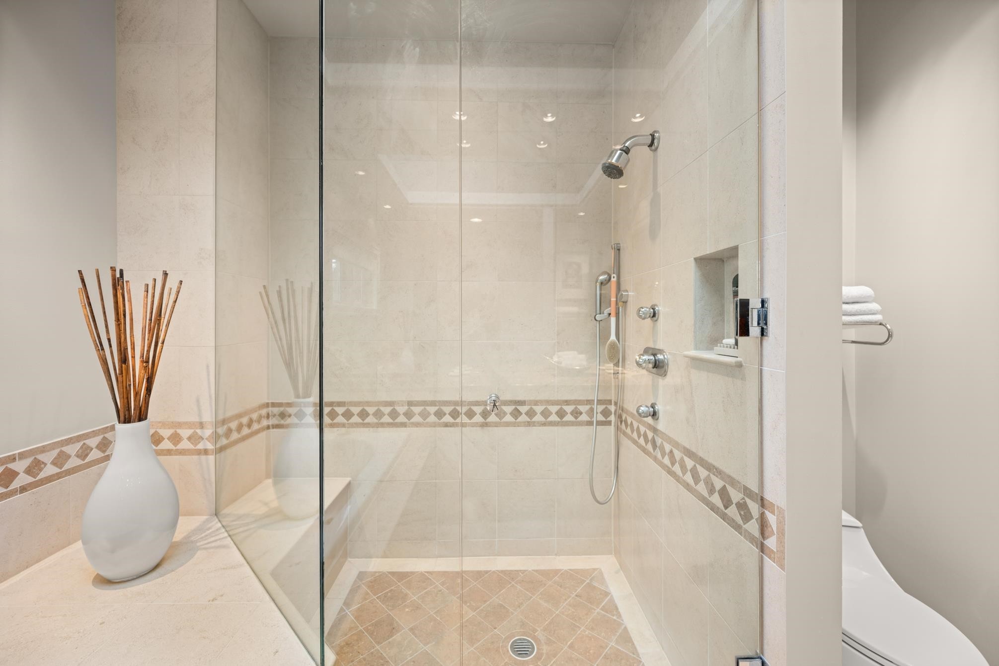 2722 31St Avenue W, Vancouver, BC