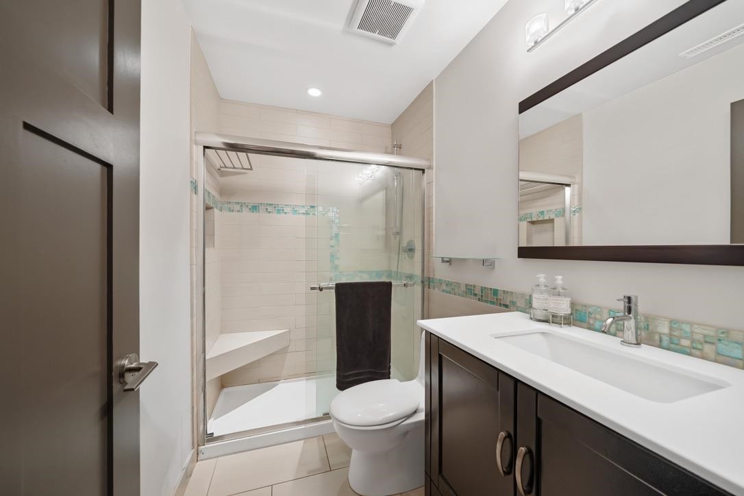 2038 46Th Avenue W, Vancouver, BC