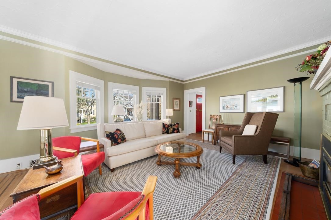 2038 46Th Avenue W, Vancouver, BC