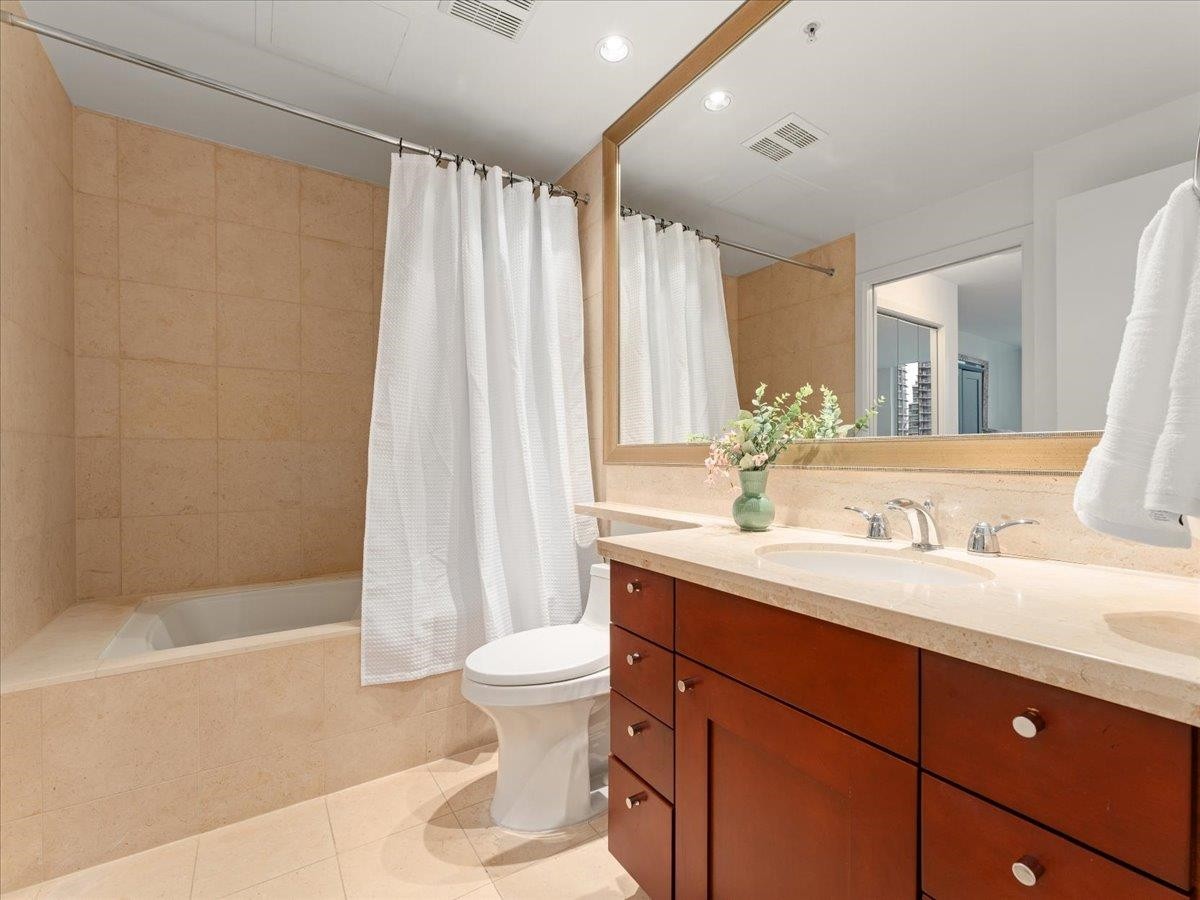 1008-590 Nicola Street, Vancouver, BC