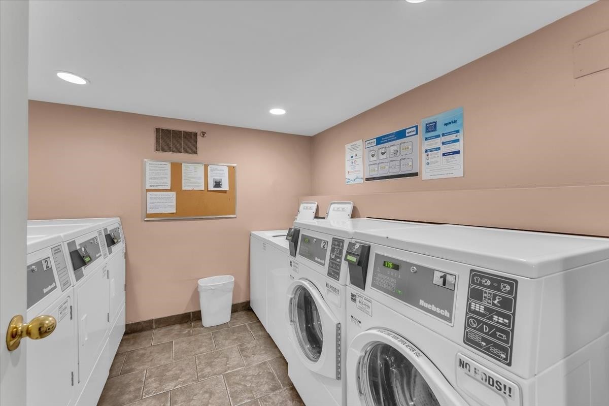 207-1655 Nelson Street, Vancouver, BC