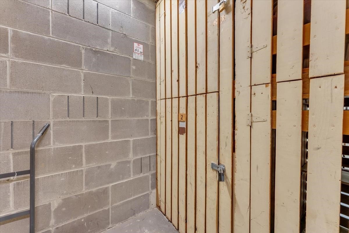 207-1655 Nelson Street, Vancouver, BC