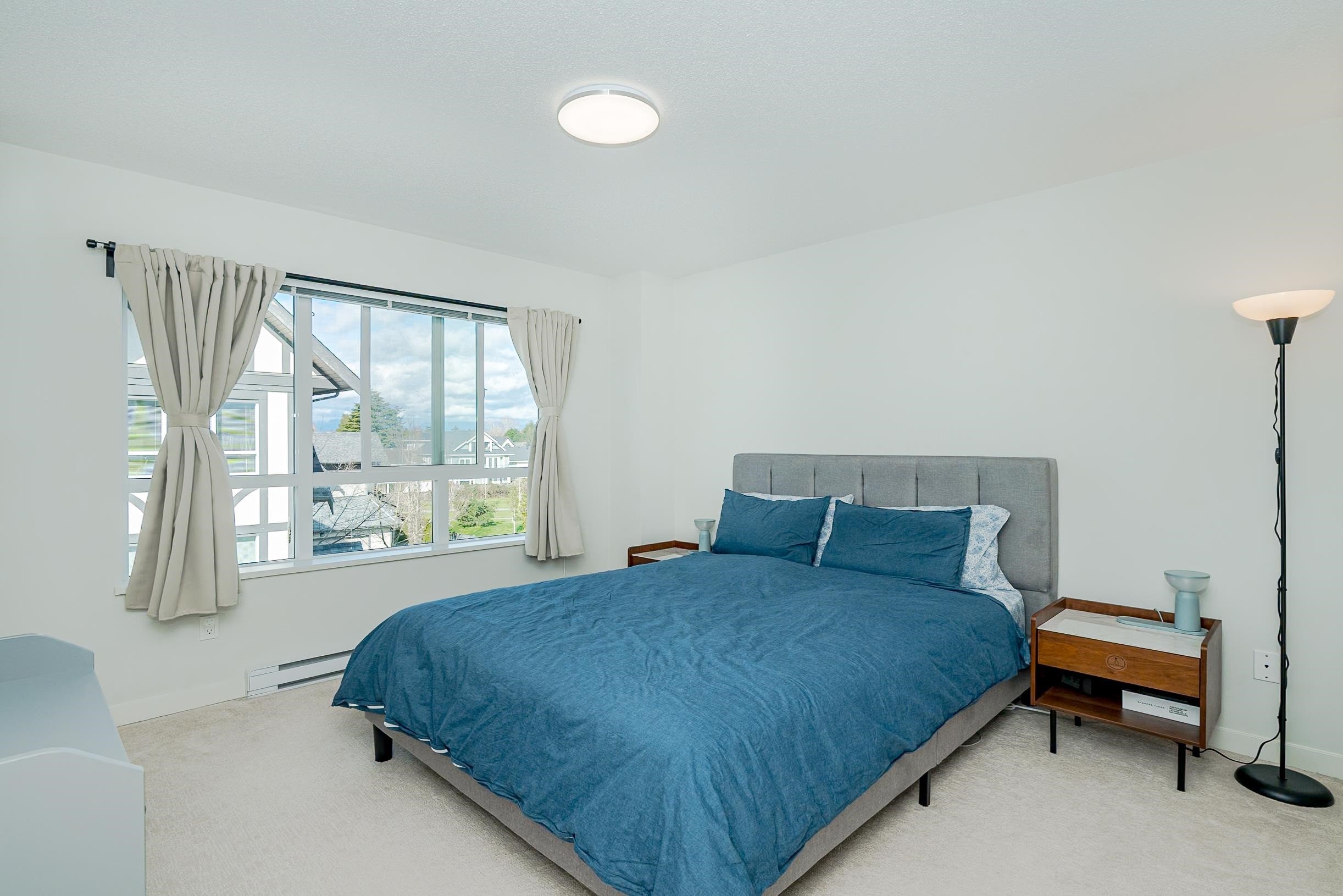 71-10388 No. 2 Road, Richmond, BC