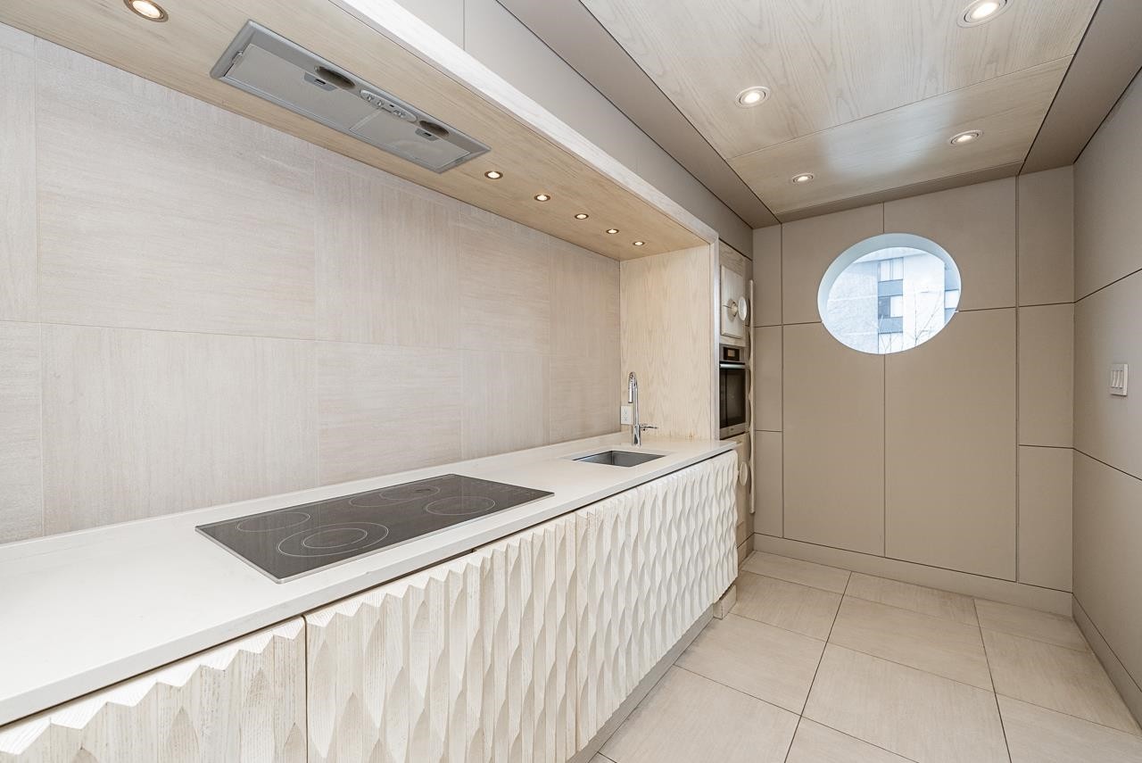 802-1888 Alberni Street, Vancouver, BC