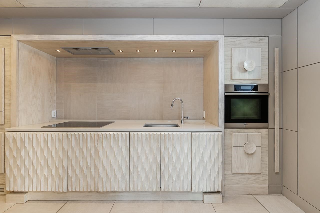 802-1888 Alberni Street, Vancouver, BC