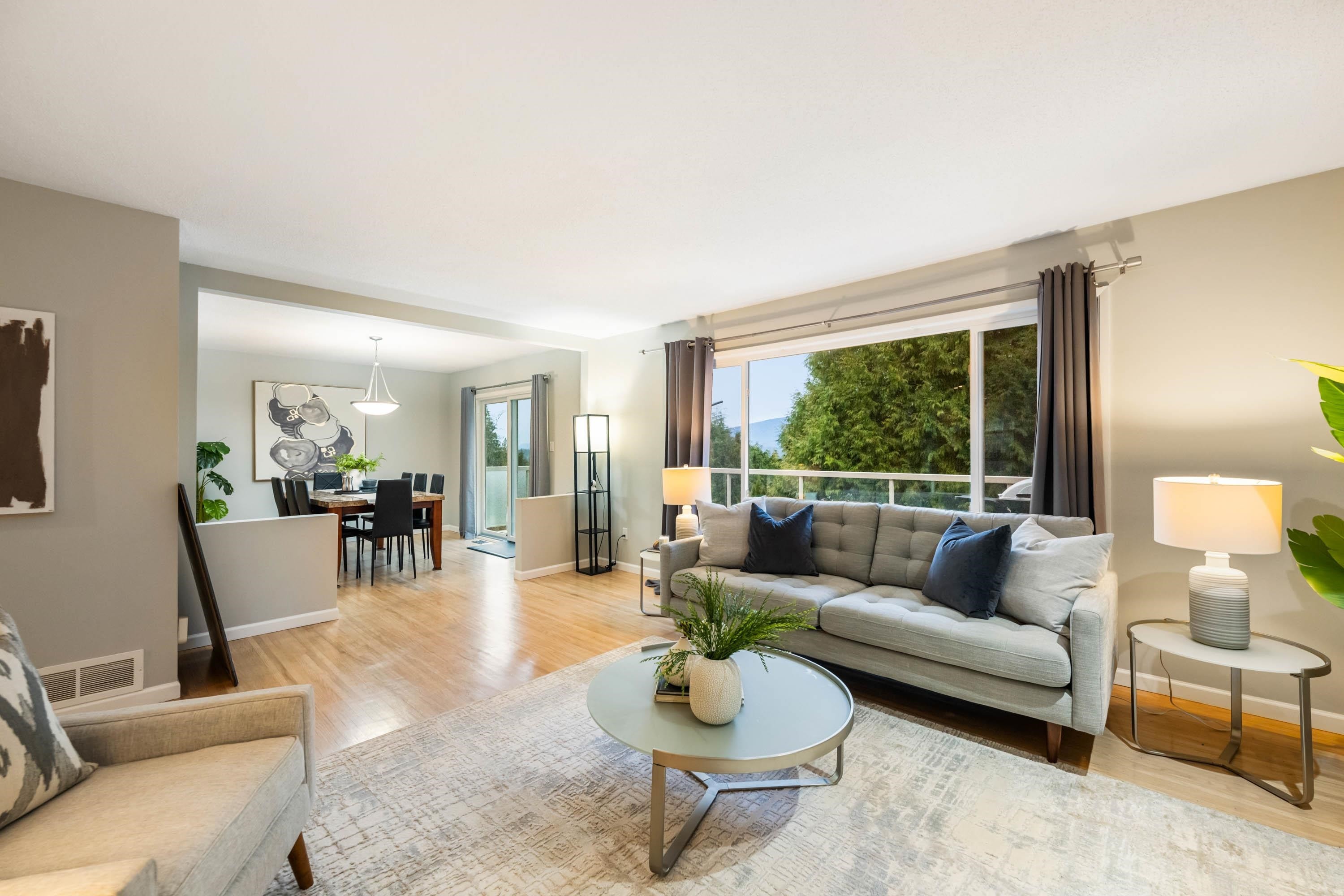 921 Baker Drive, Coquitlam, BC