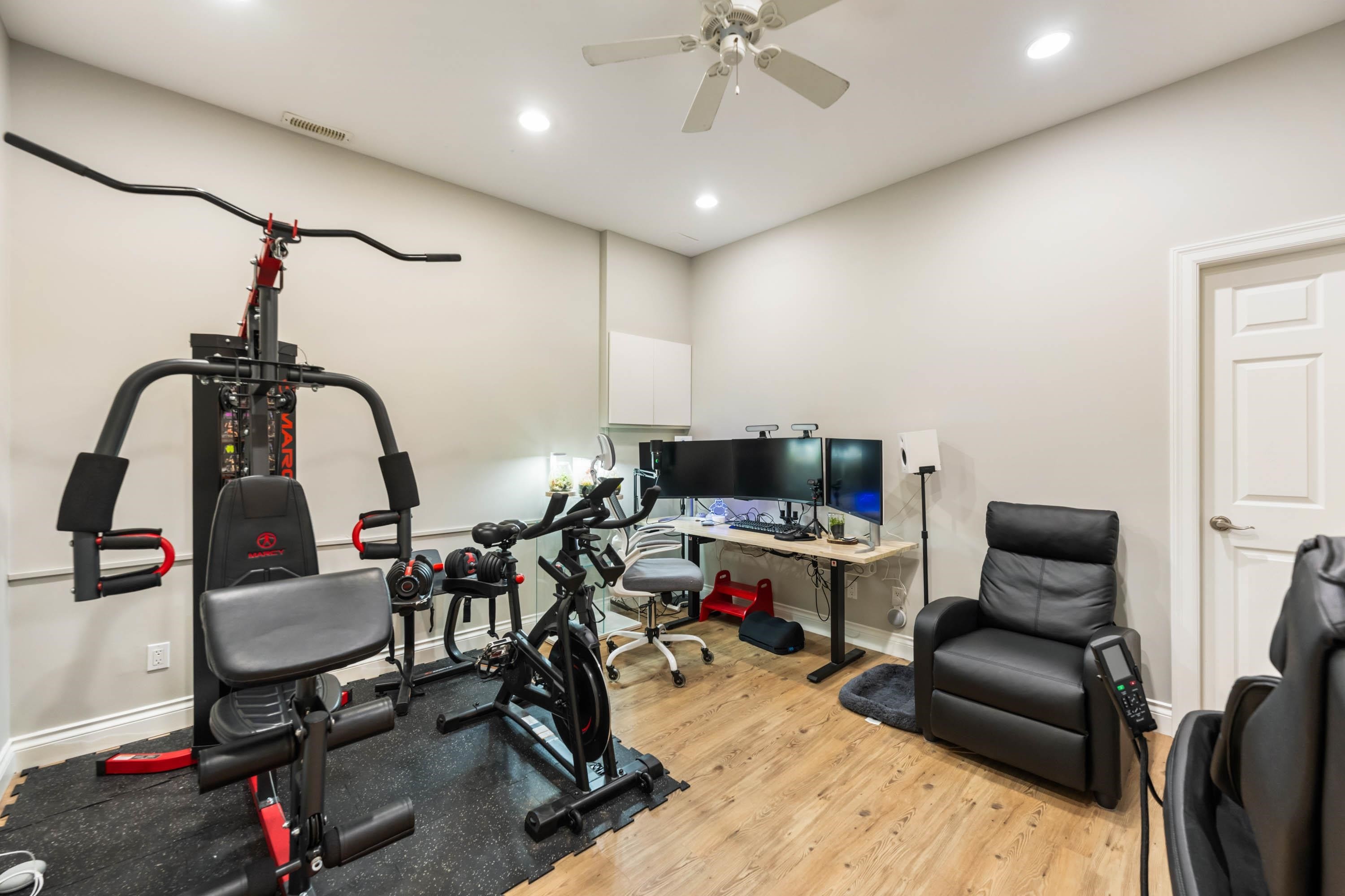 921 Baker Drive, Coquitlam, BC