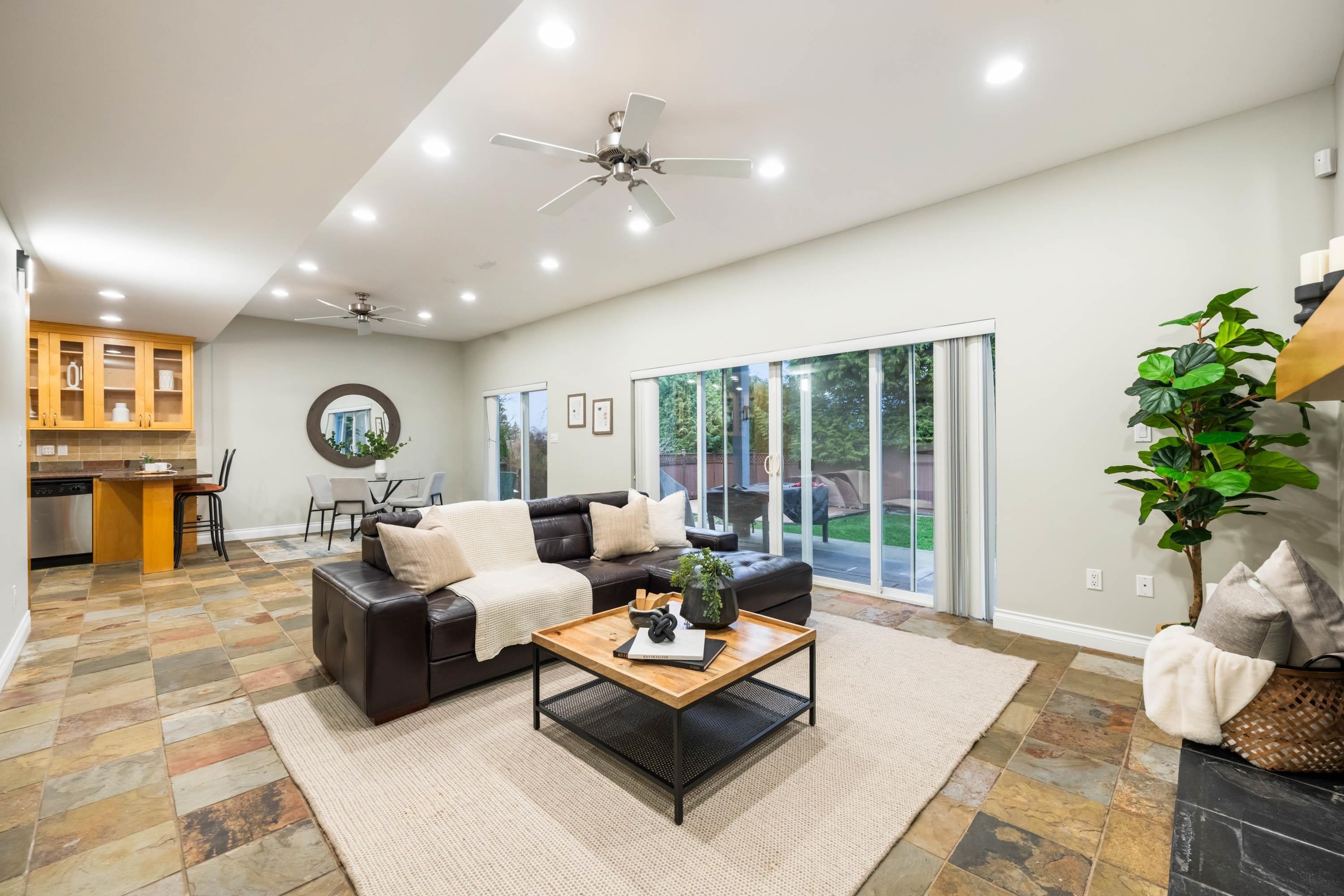 921 Baker Drive, Coquitlam, BC