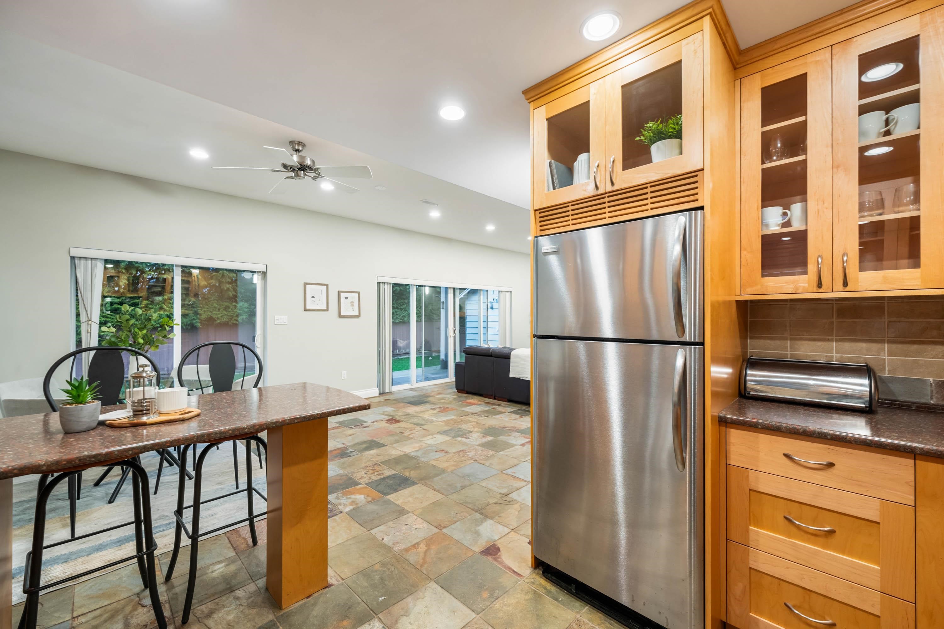 921 Baker Drive, Coquitlam, BC