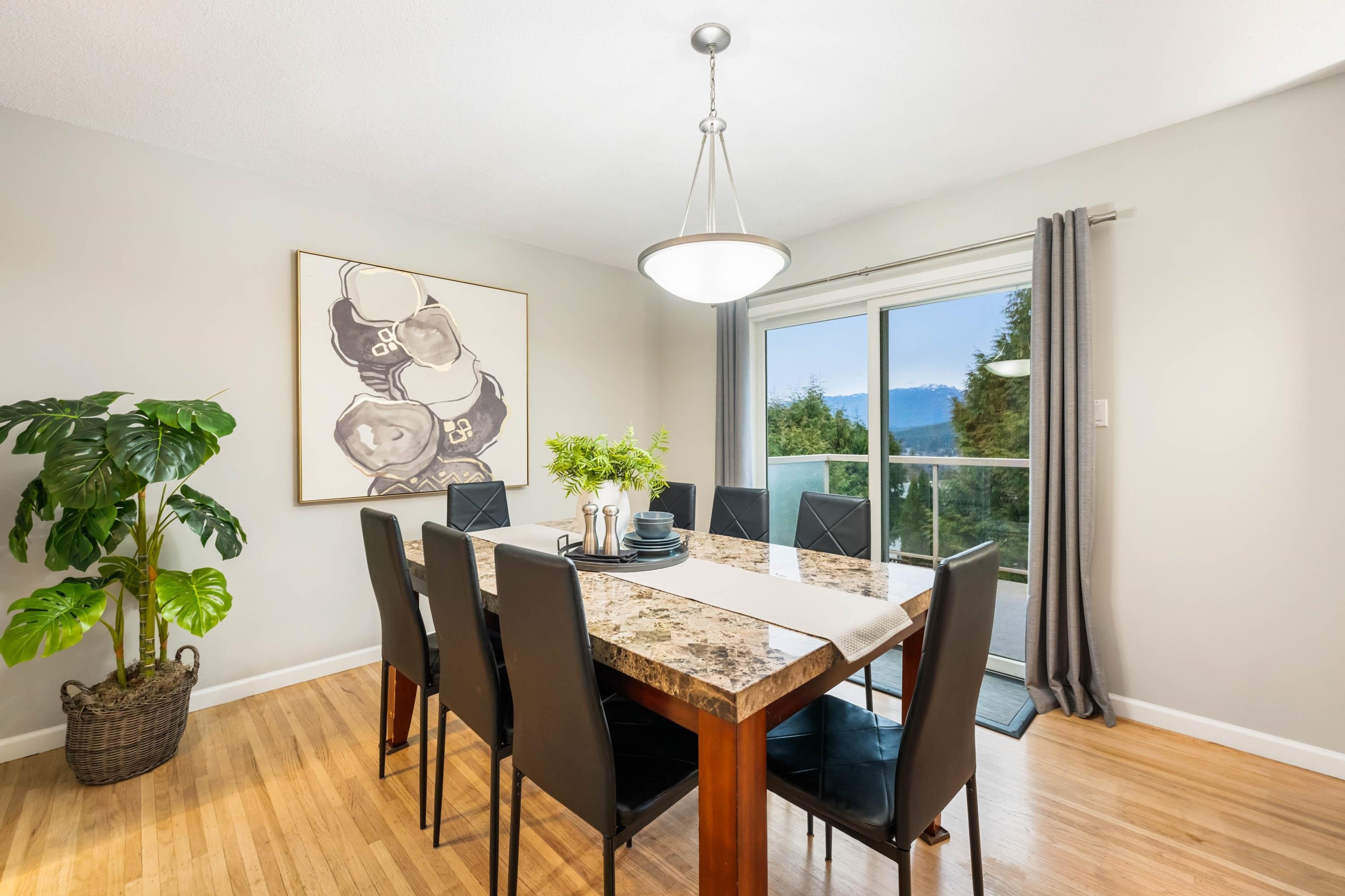 921 Baker Drive, Coquitlam, BC