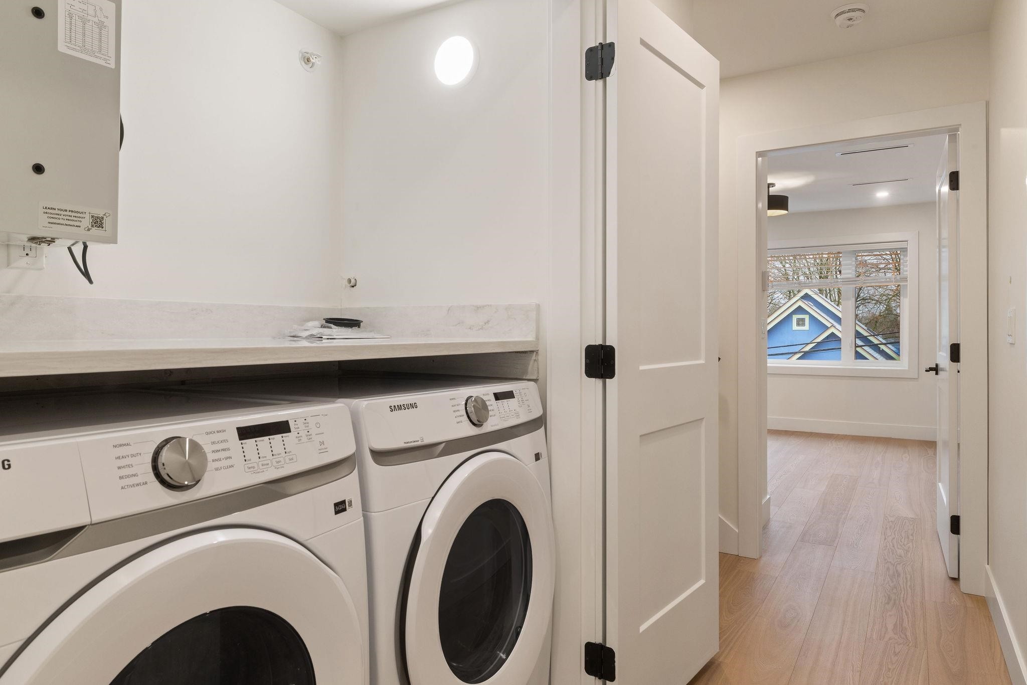 2055 4Th Avenue E, Vancouver, BC