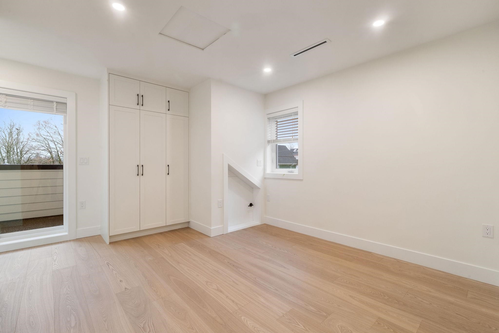 2055 4Th Avenue E, Vancouver, BC