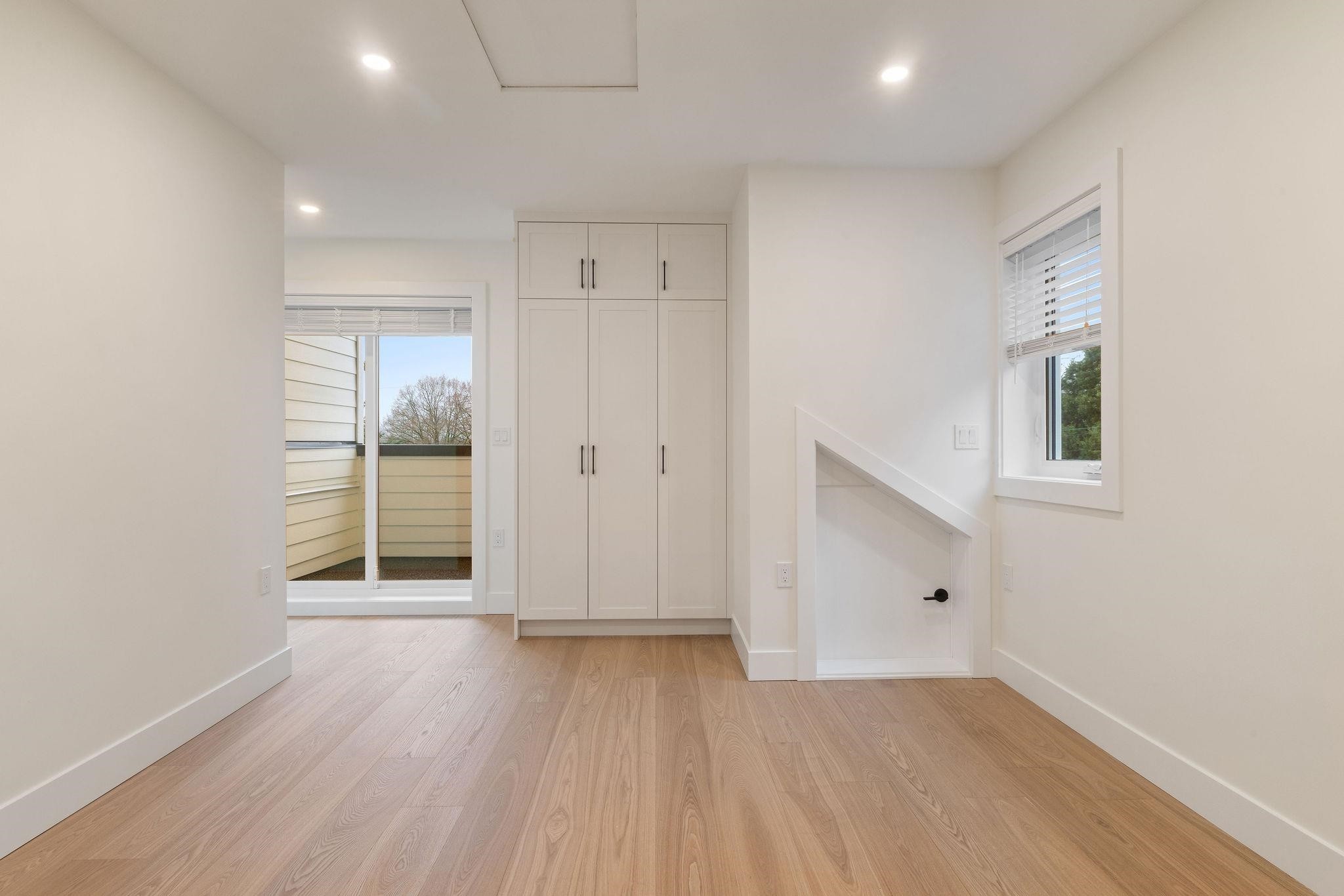 2055 4Th Avenue E, Vancouver, BC