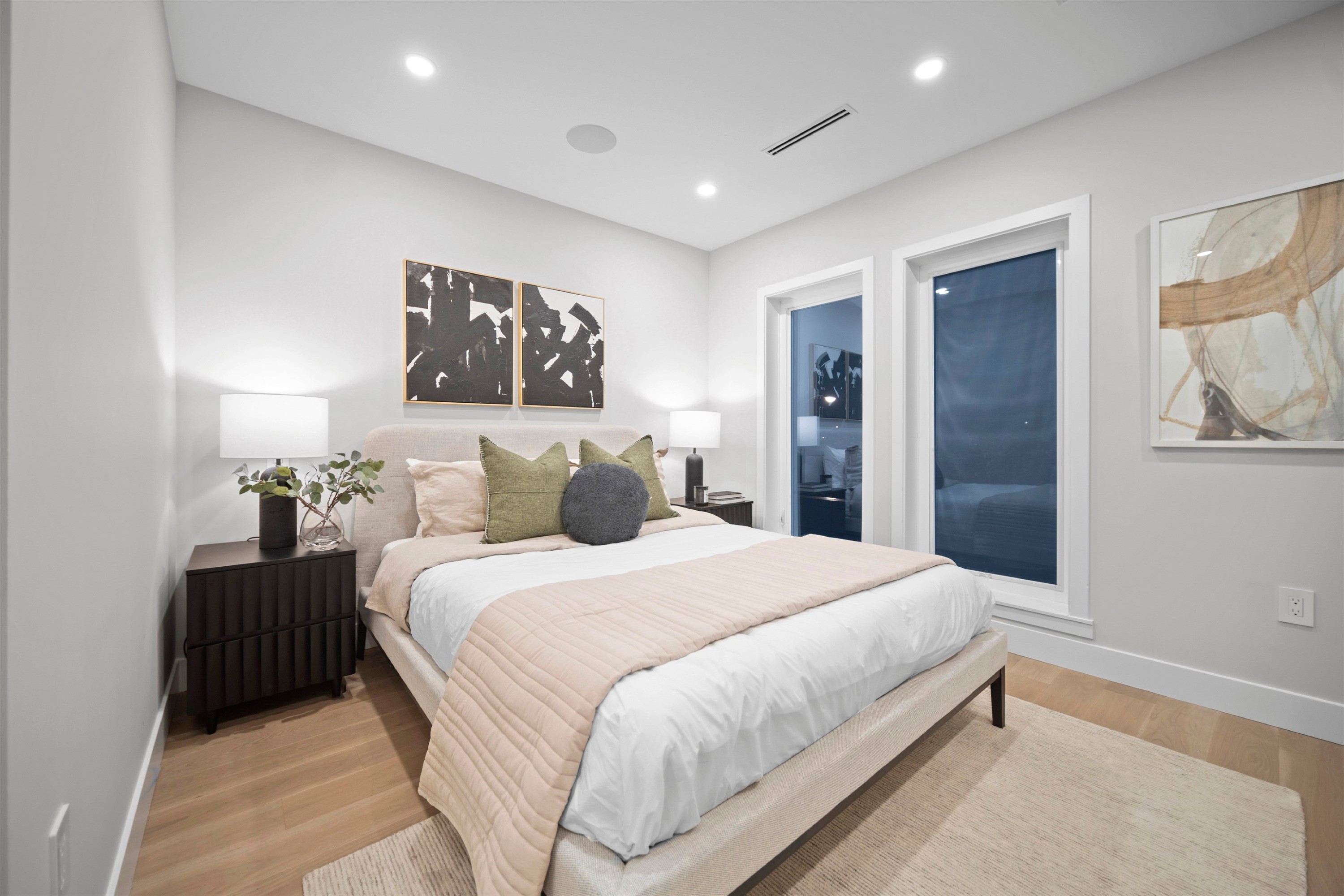 2455 10Th Avenue W, Vancouver, BC