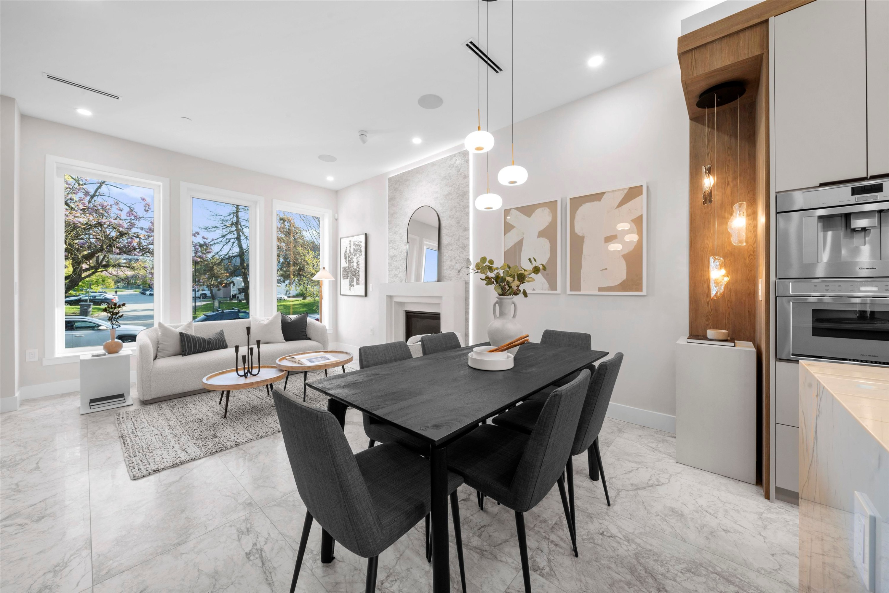 2455 10Th Avenue W, Vancouver, BC