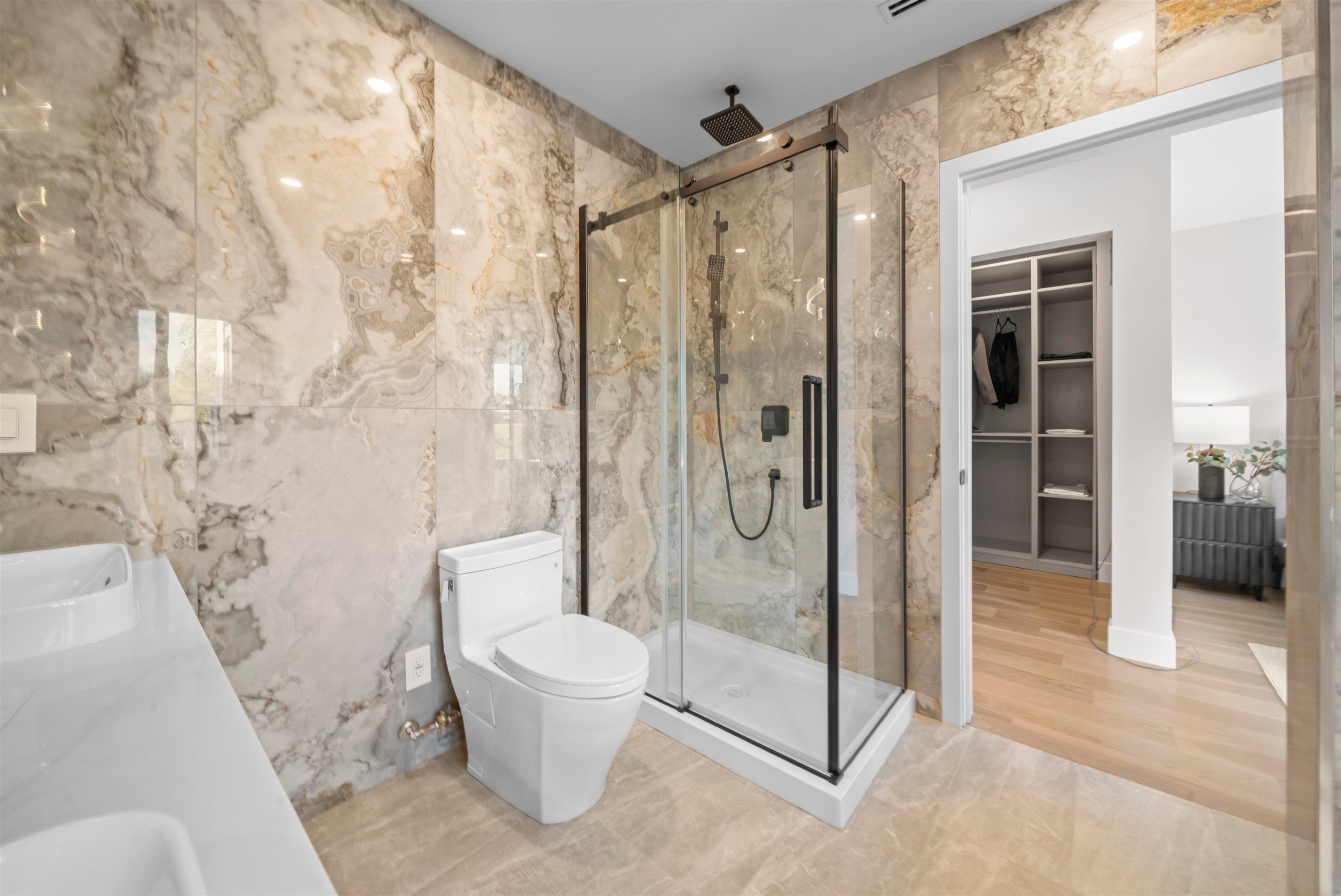 2455 10Th Avenue W, Vancouver, BC