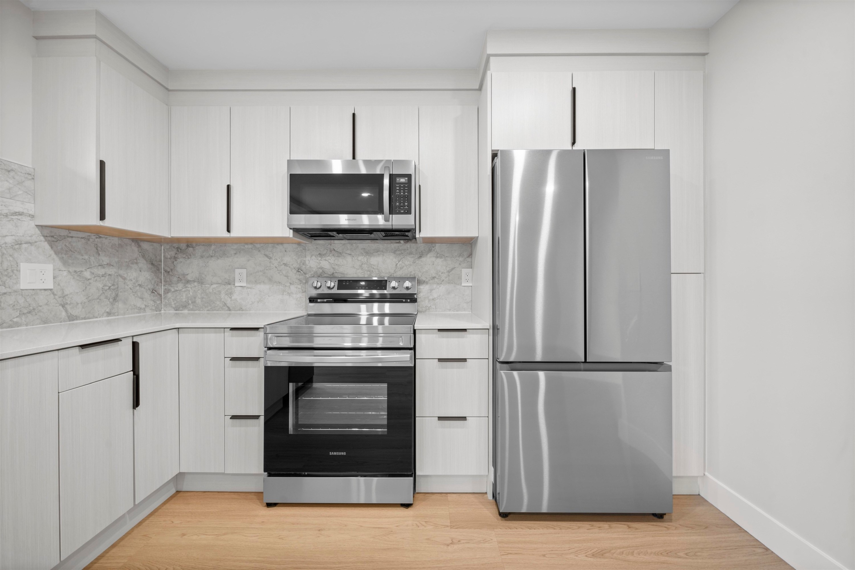 2455 10Th Avenue W, Vancouver, BC