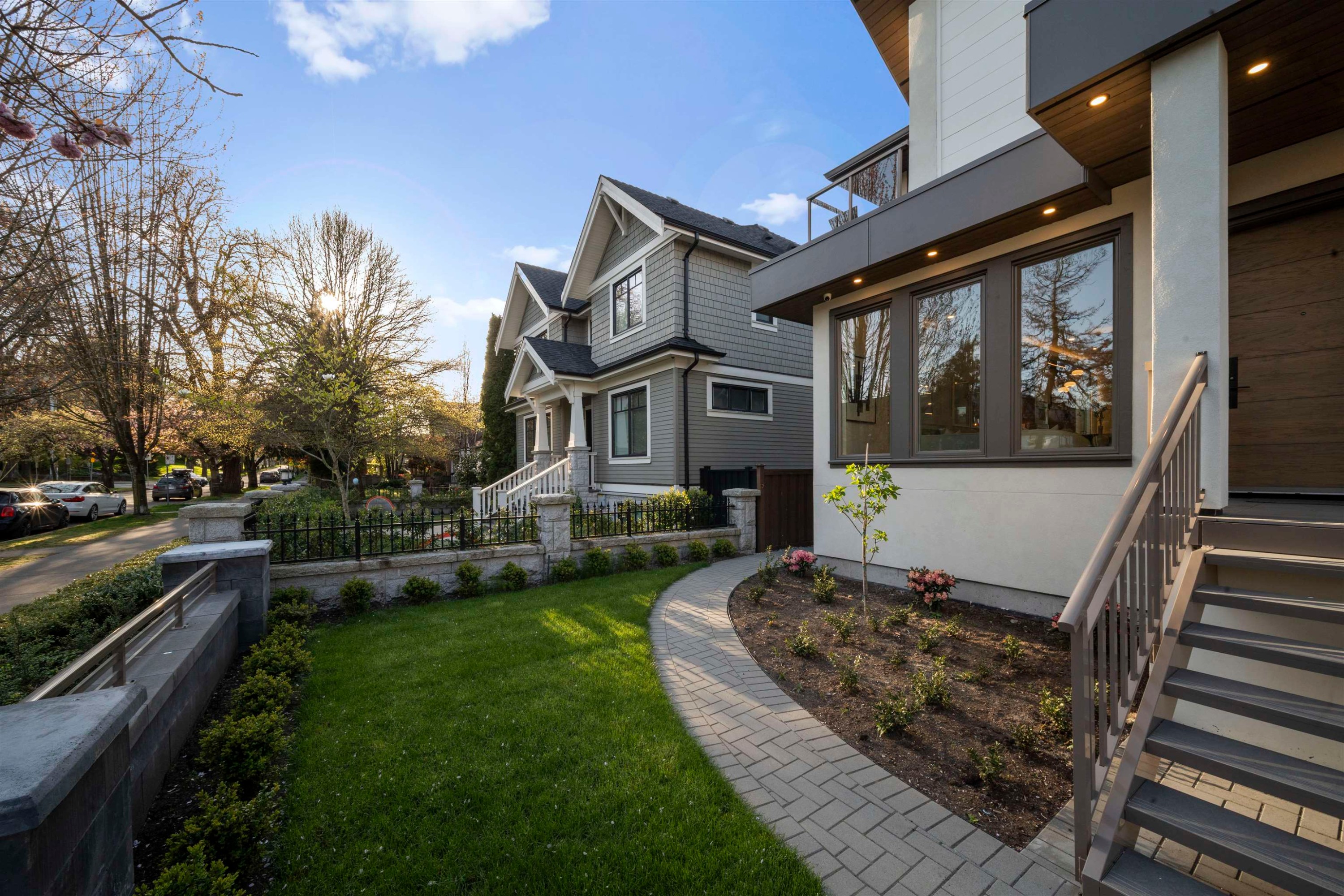 2455 10Th Avenue W, Vancouver, BC