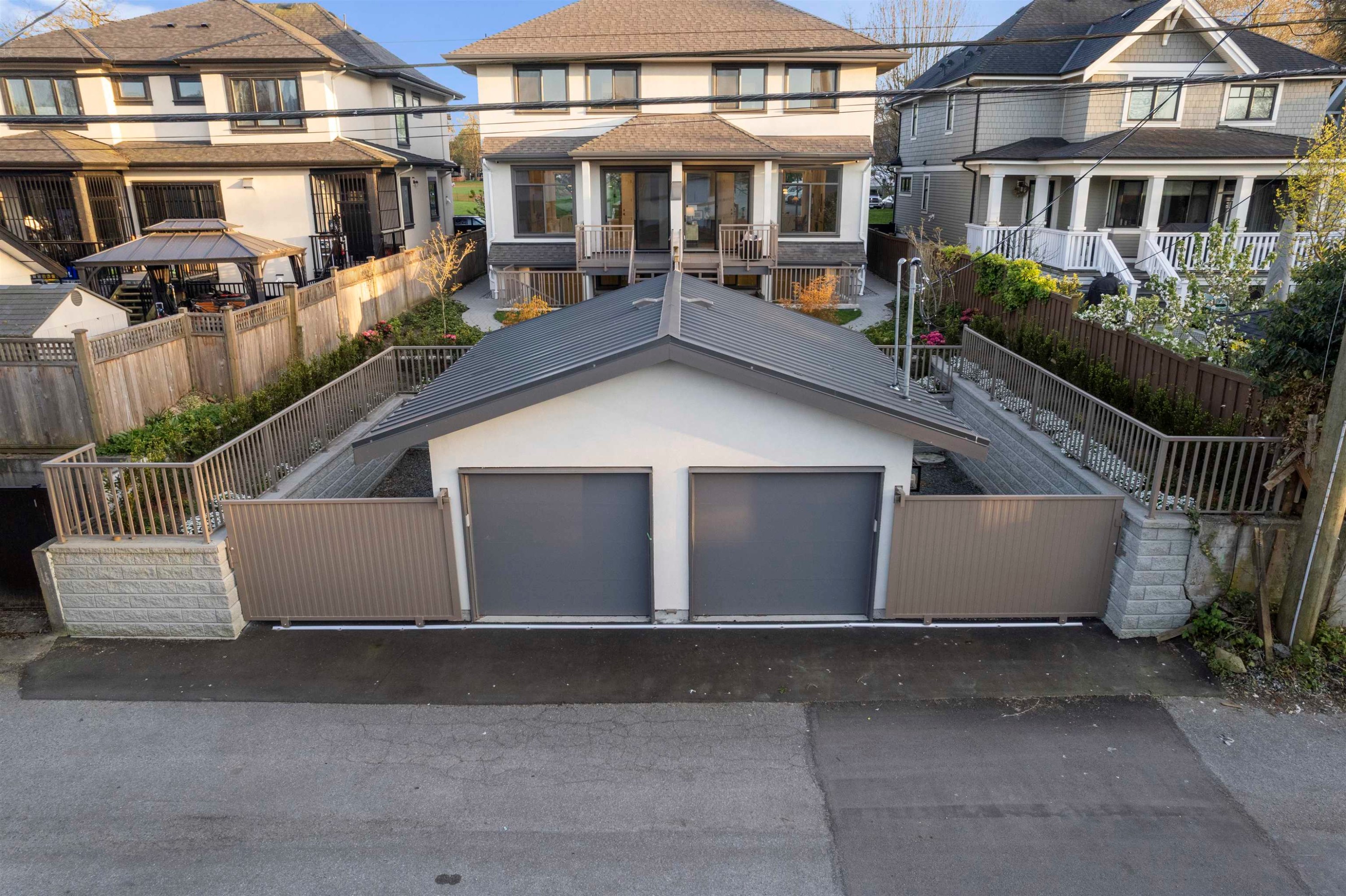 2455 10Th Avenue W, Vancouver, BC