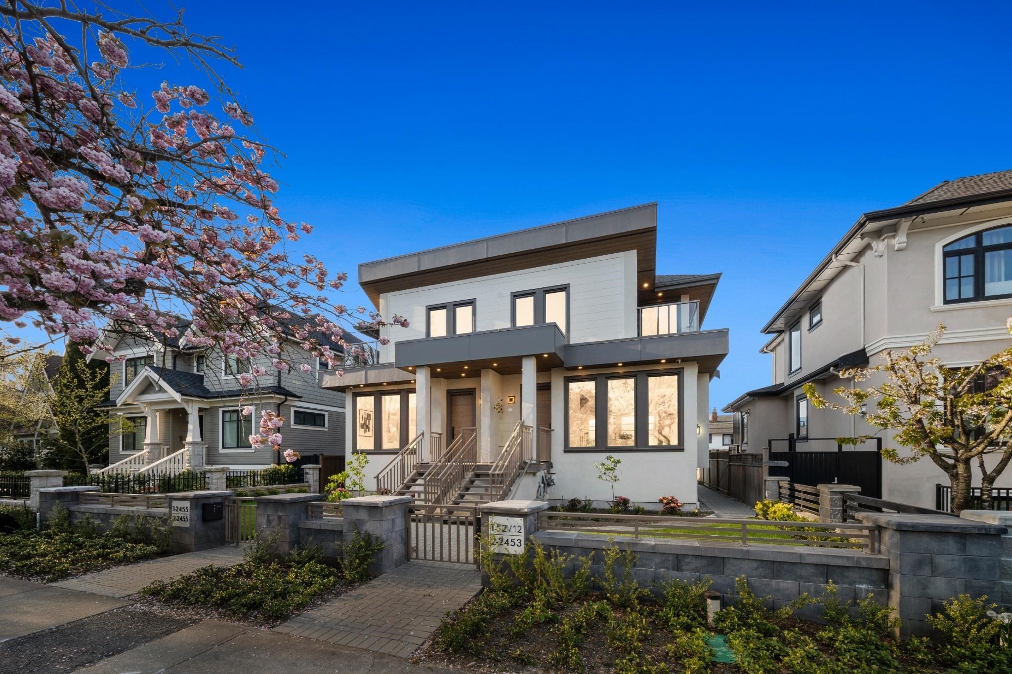 2455 10Th Avenue W, Vancouver, BC