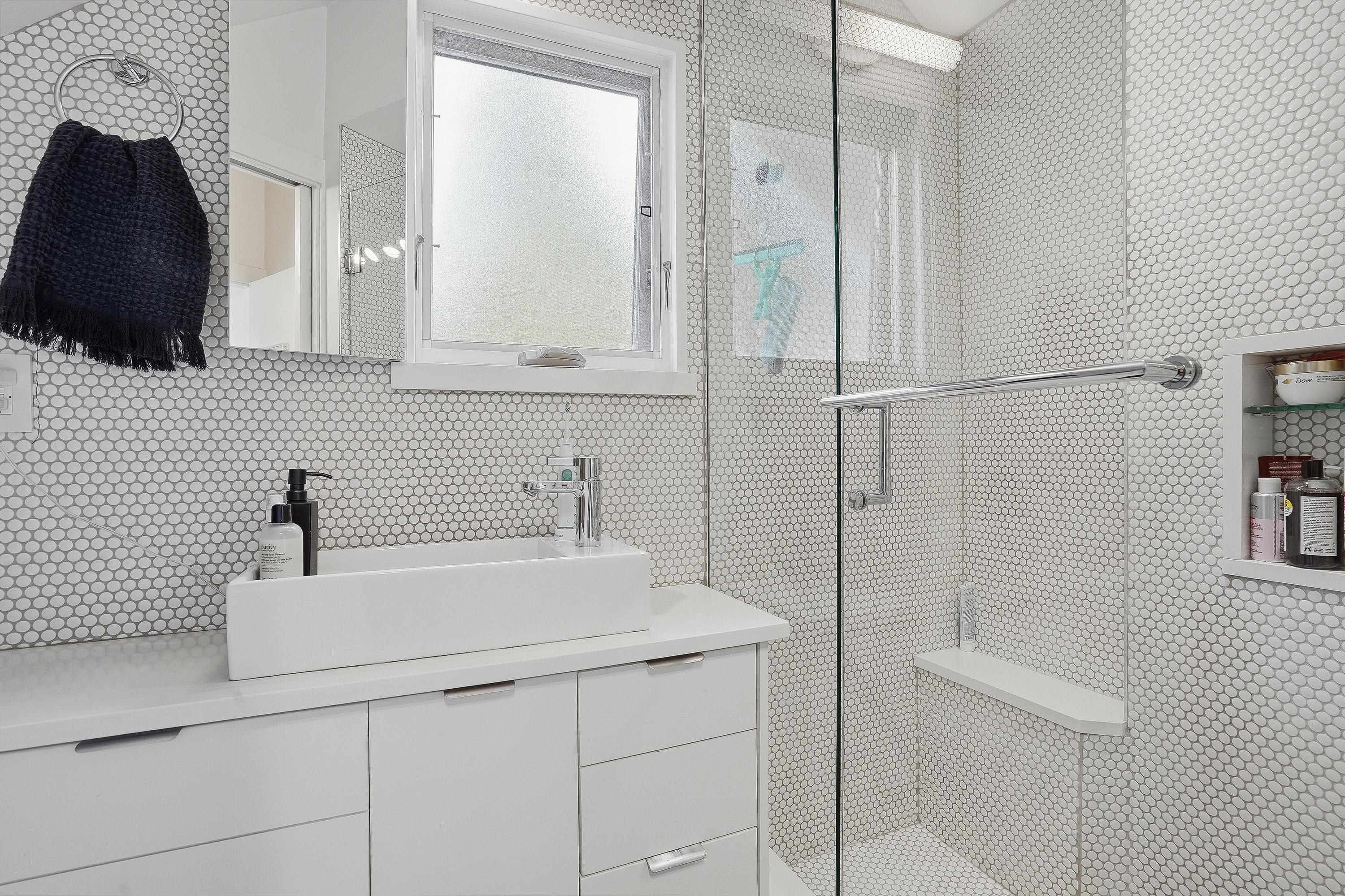 73 27Th Avenue E, Vancouver, BC