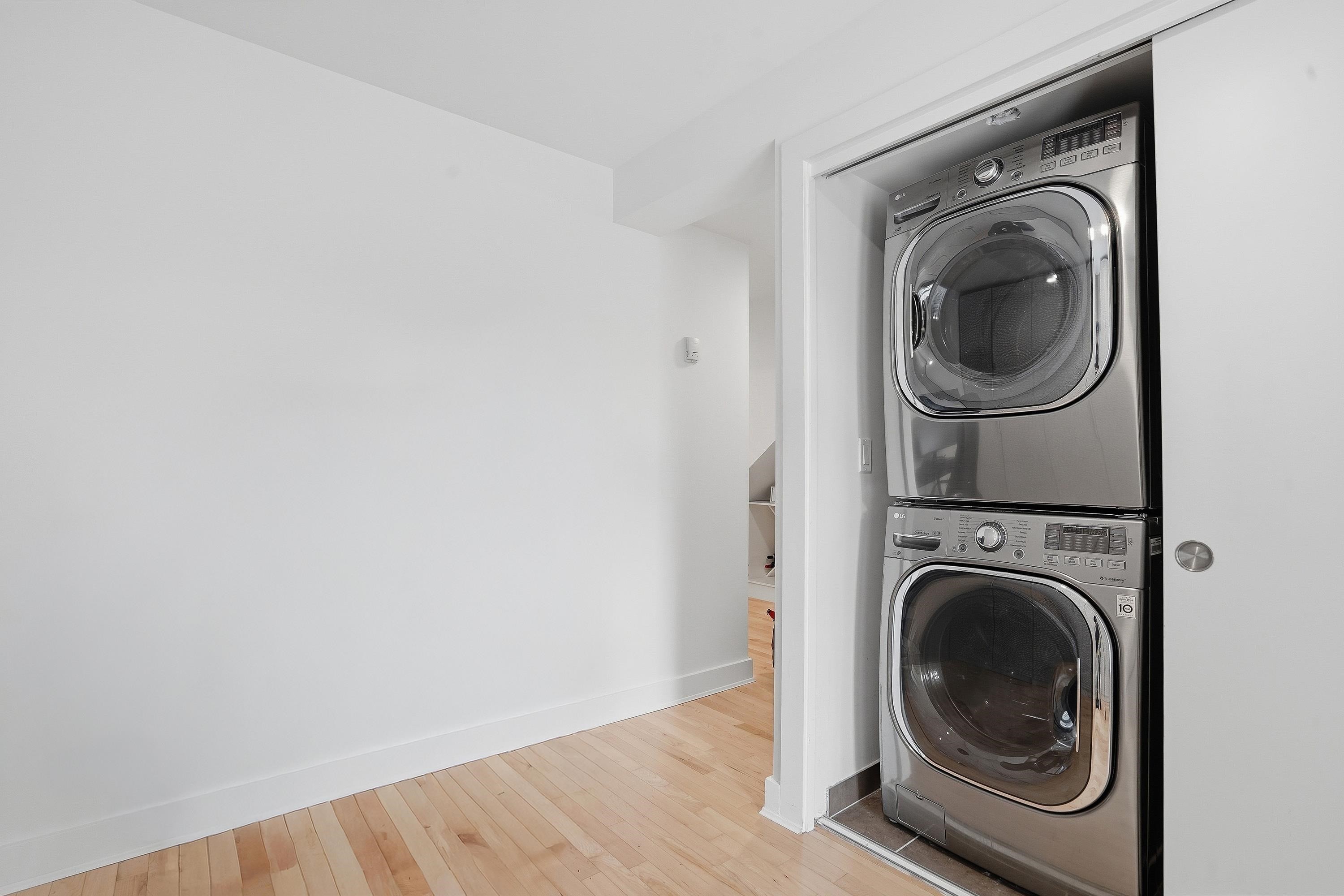 73 27Th Avenue E, Vancouver, BC