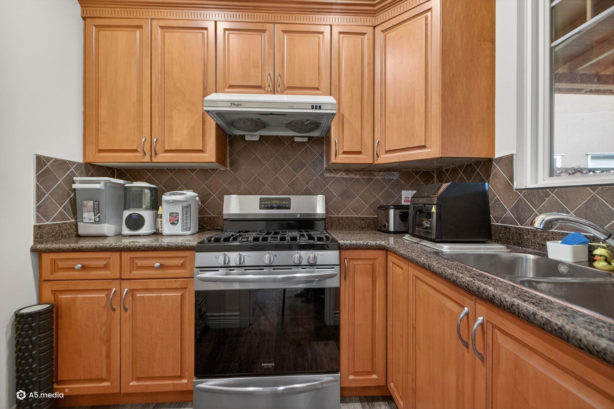 10099 Ruskin Road, Richmond, BC