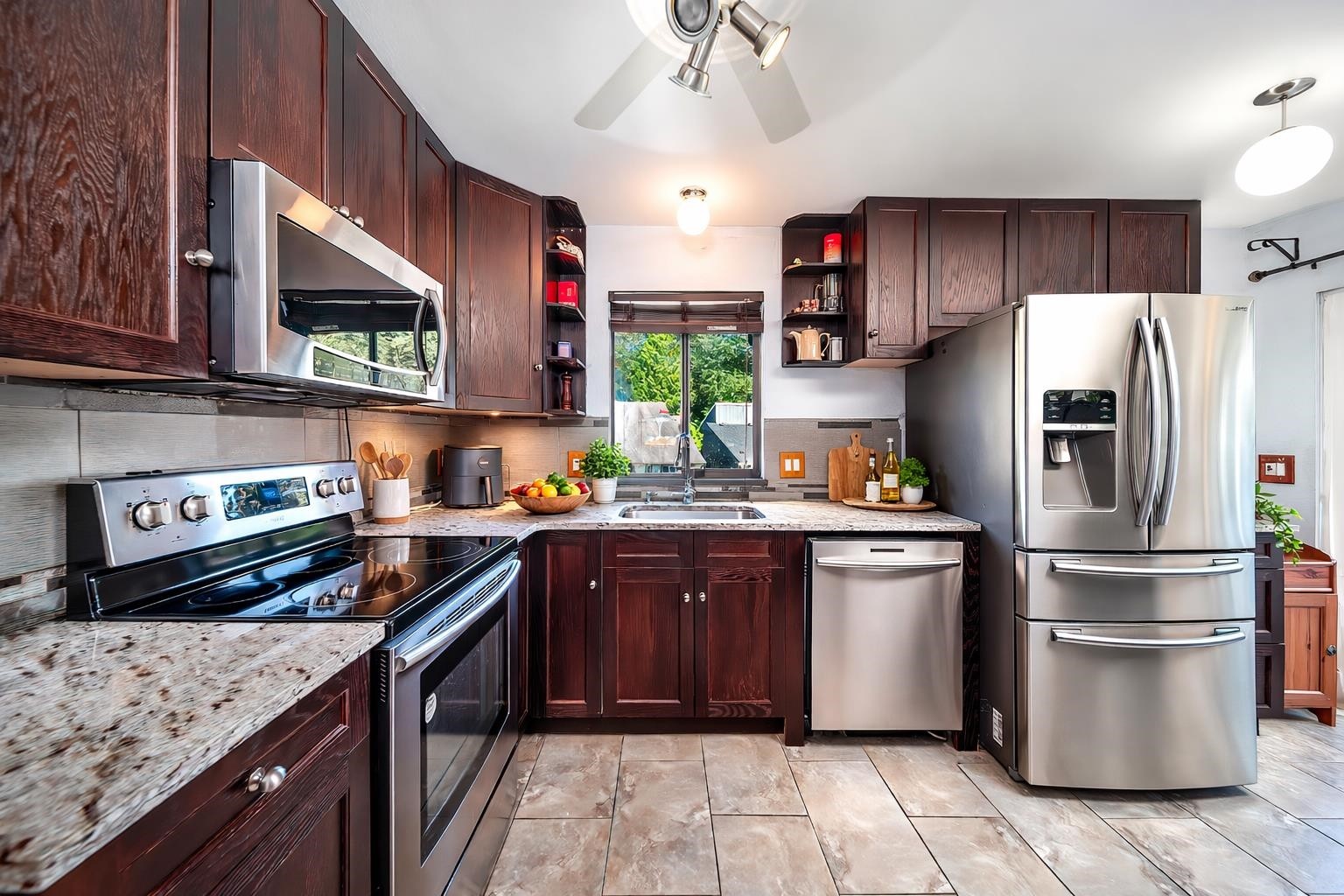 1160 Shelter Crescent, Coquitlam, BC