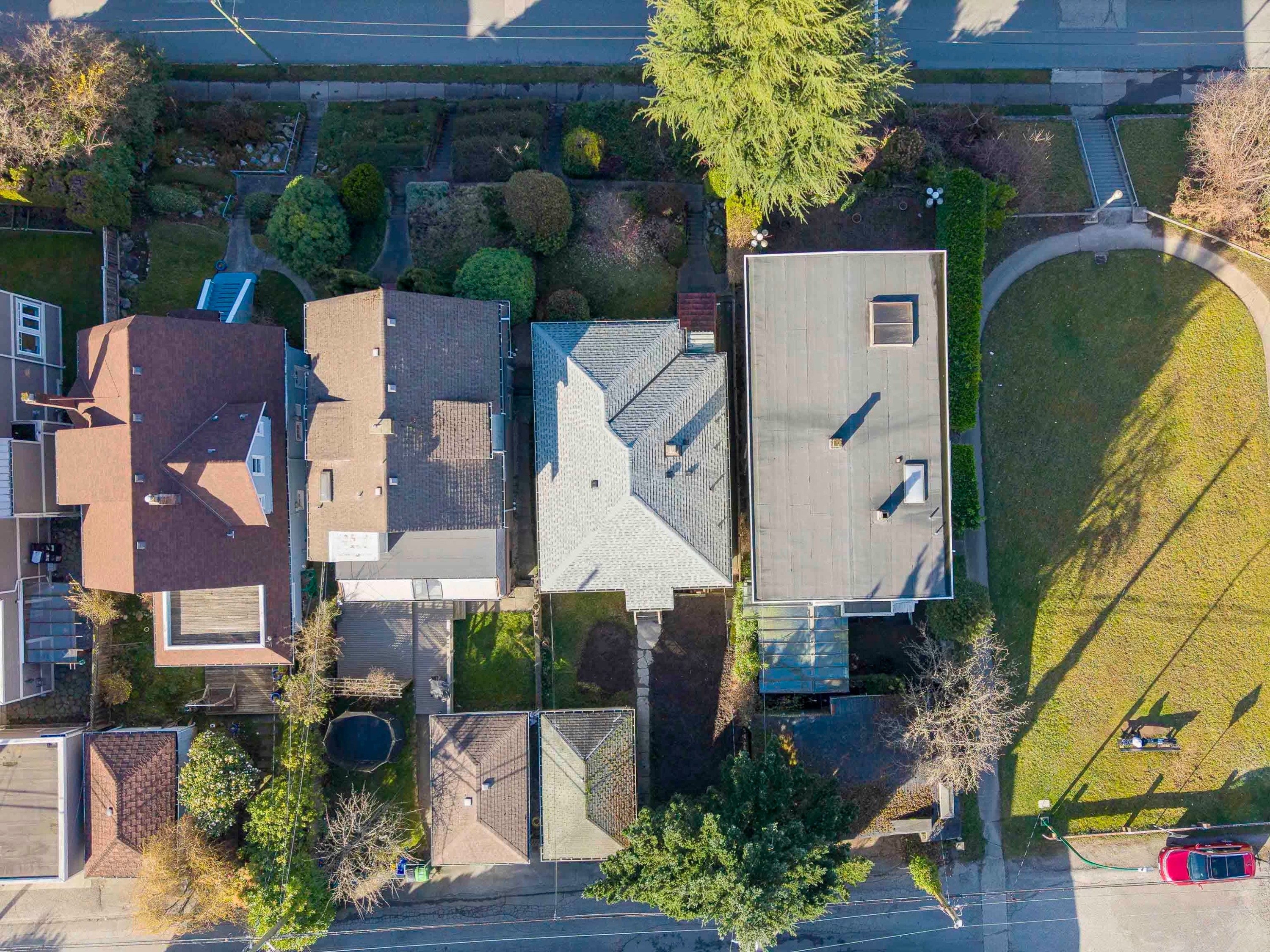 3910 10Th Avenue W, Vancouver, BC