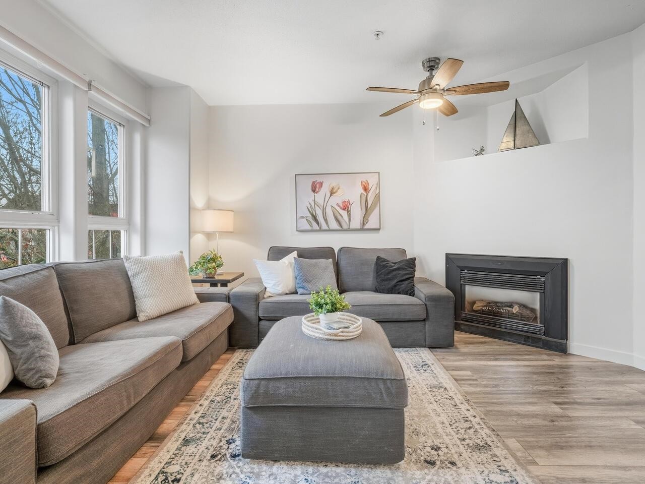 305-1915 Georgia Street E, Vancouver, BC