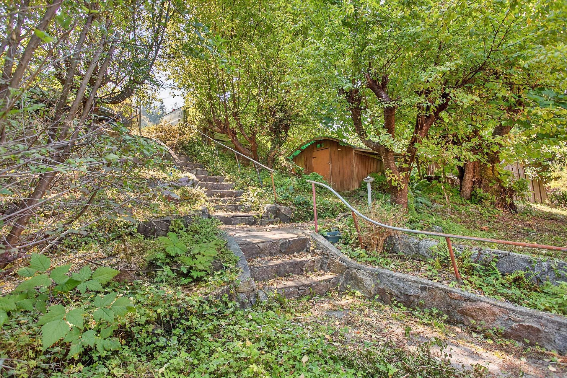 2337 St George Street, Port Moody, BC