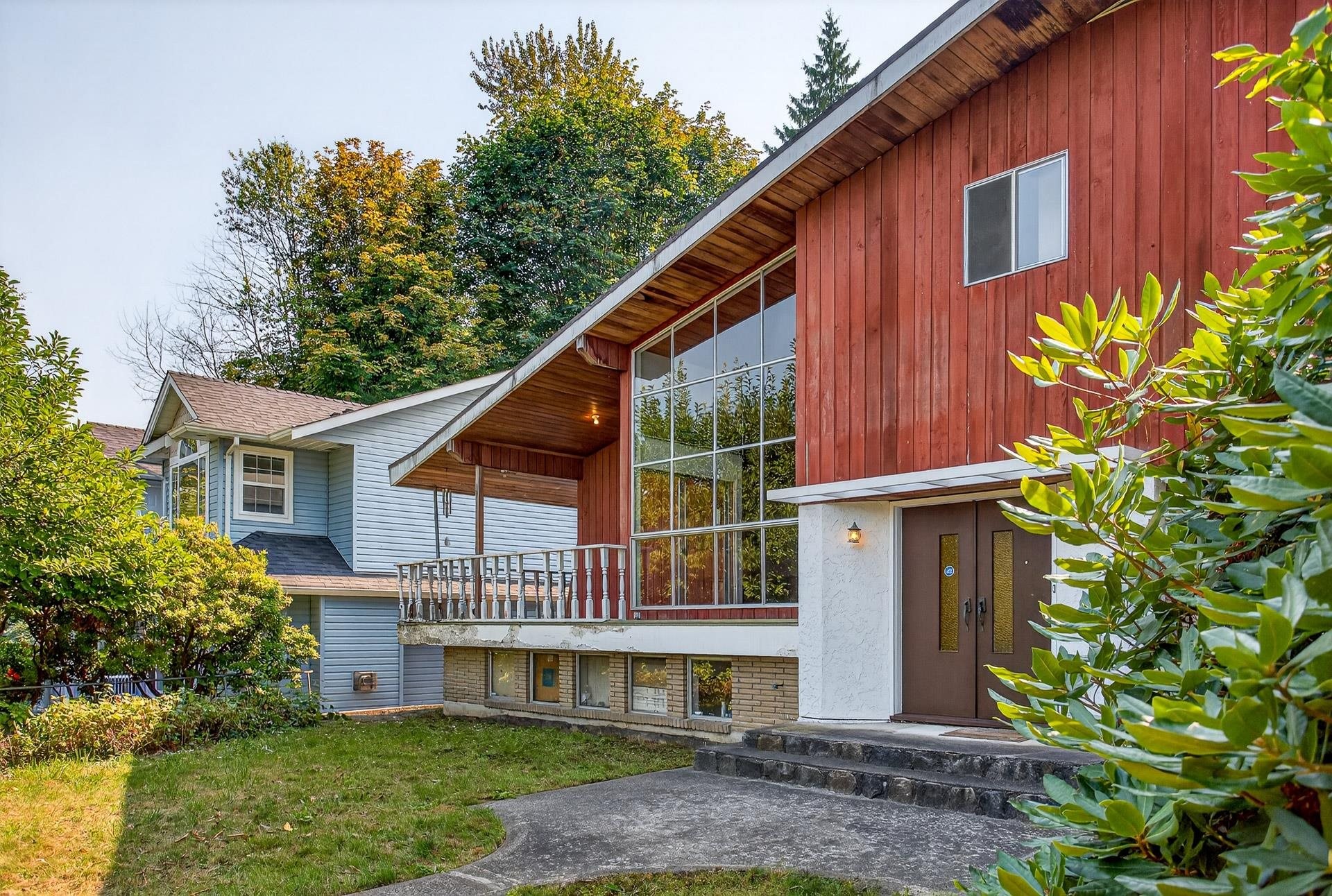 2337 St George Street, Port Moody, BC