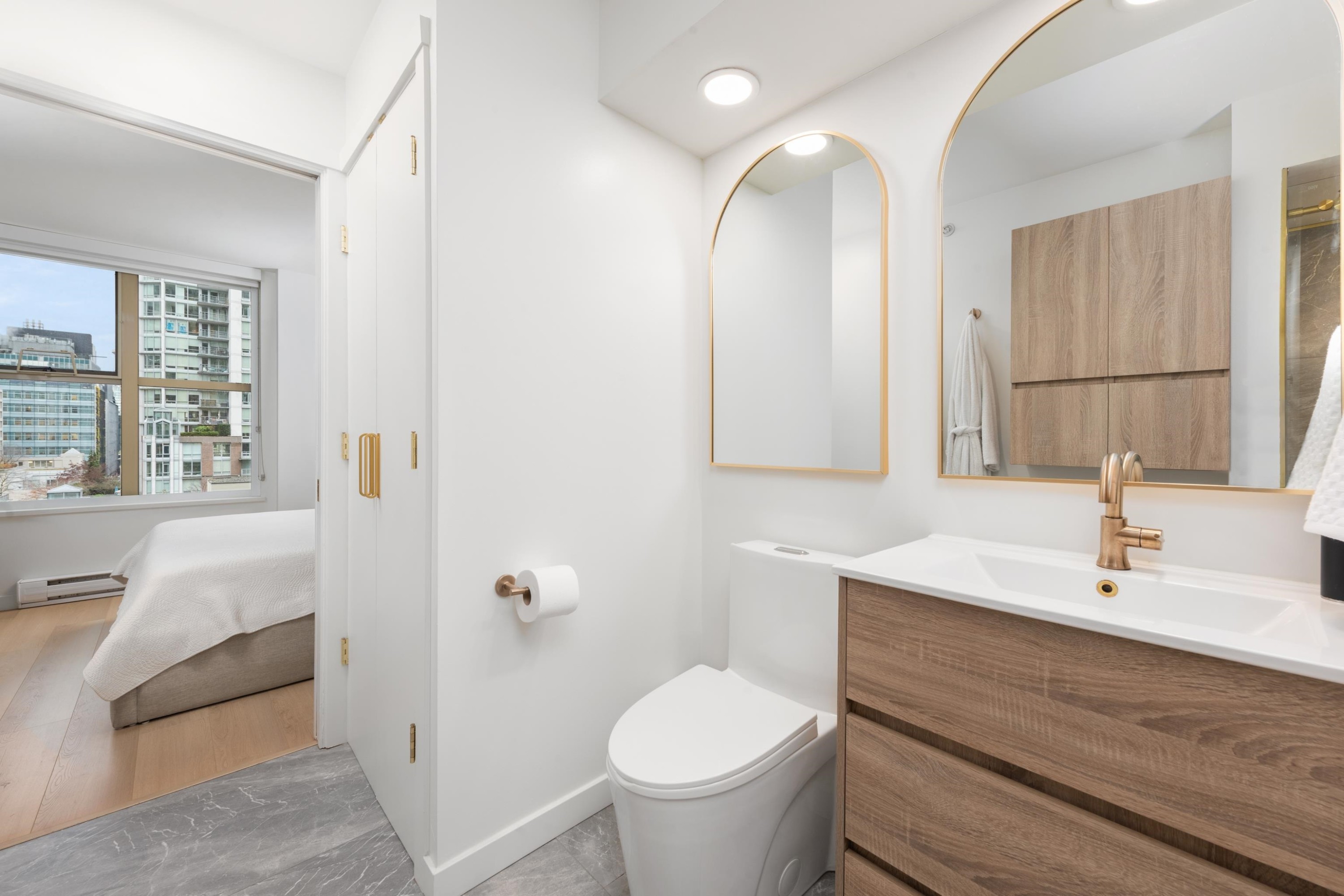 1203-969 Richards Street, Vancouver, BC